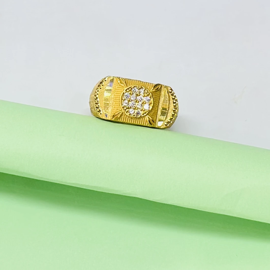 AanyaCentric men's gold-plated American diamond finger ring.
