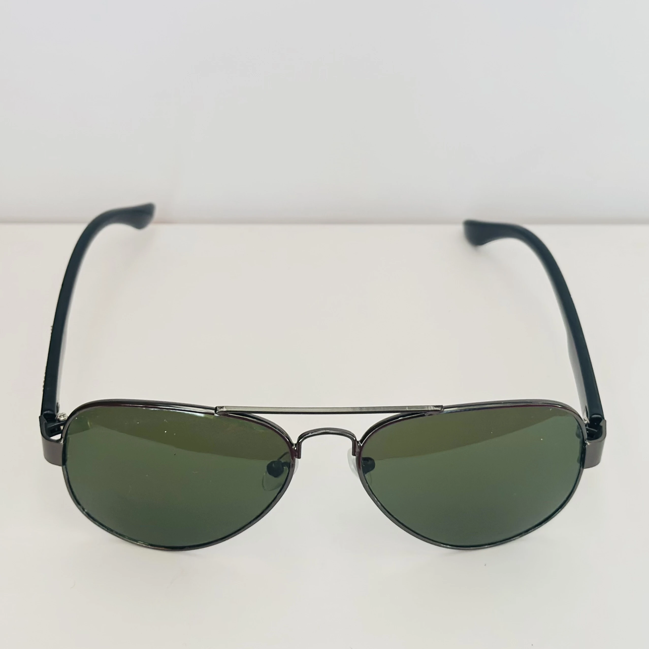 Black aviator sunglasses