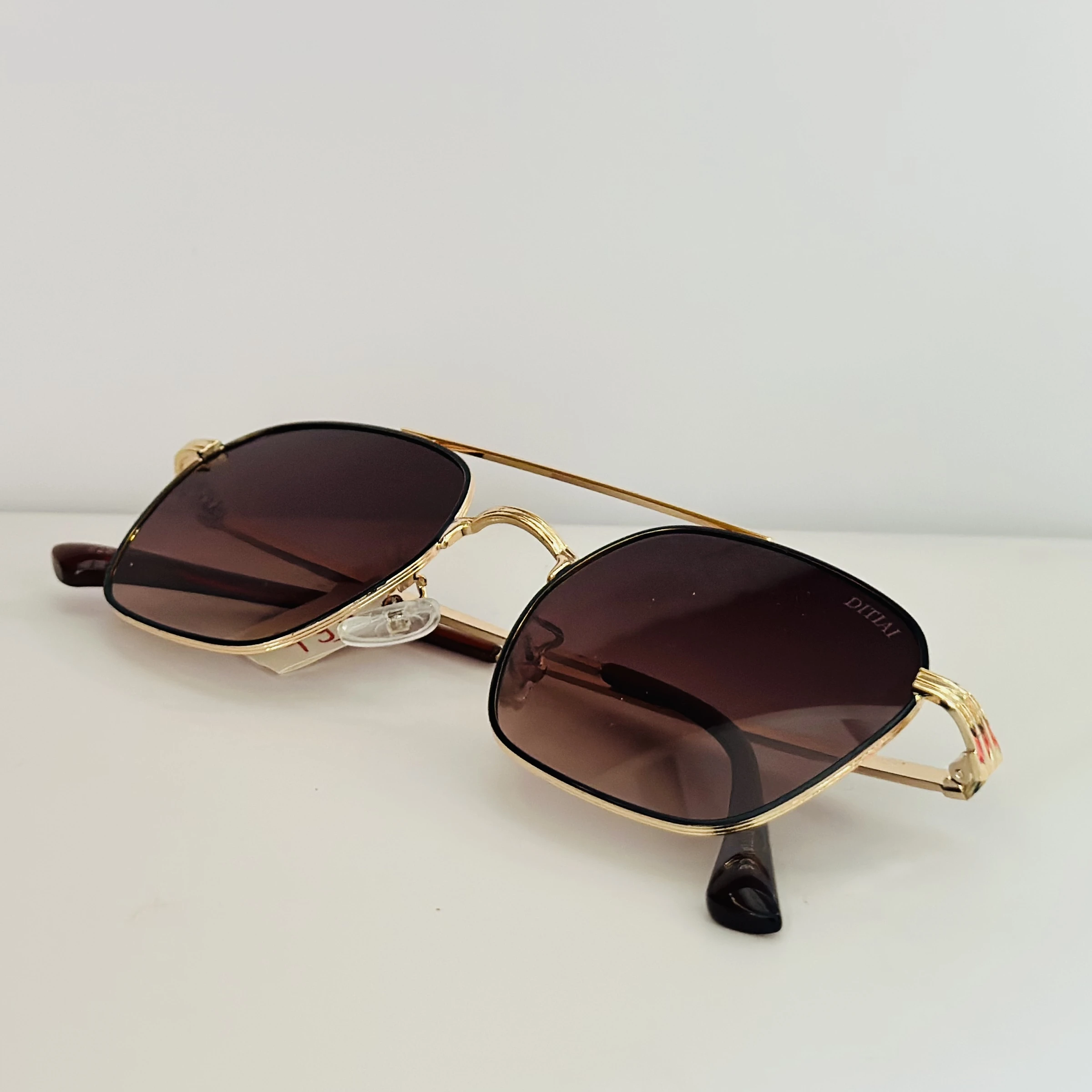 IDEE men's square sunglasses