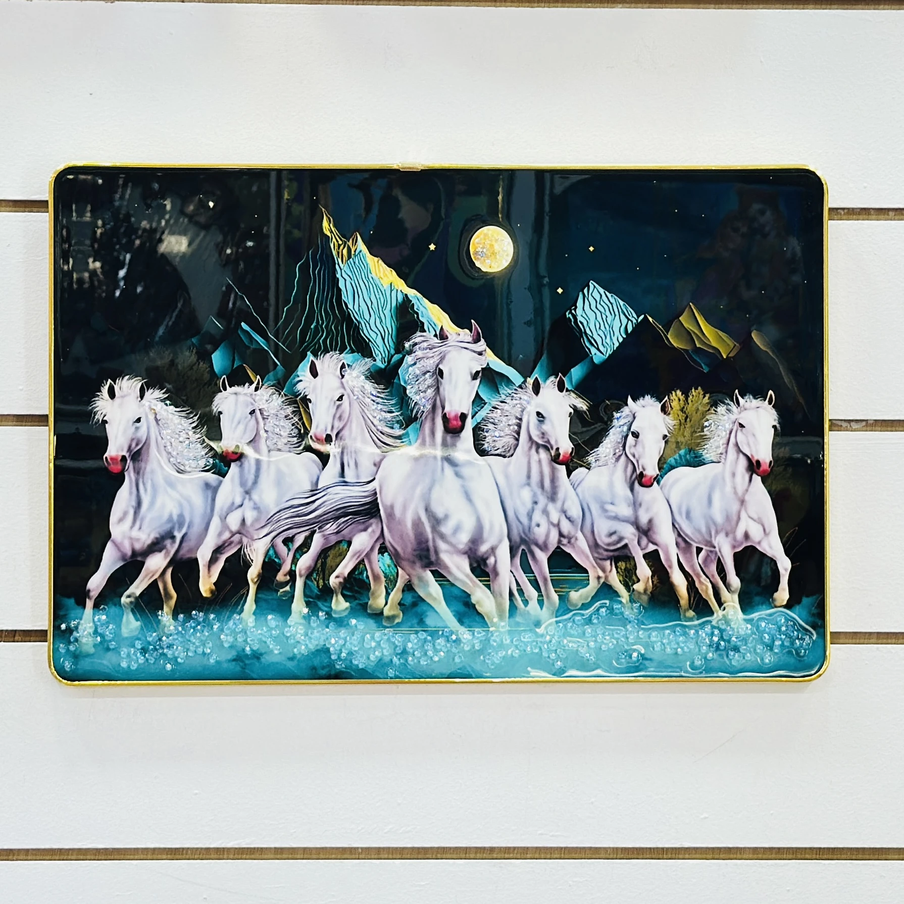 7 Lucky Running Horses Frame …….0JC4BG