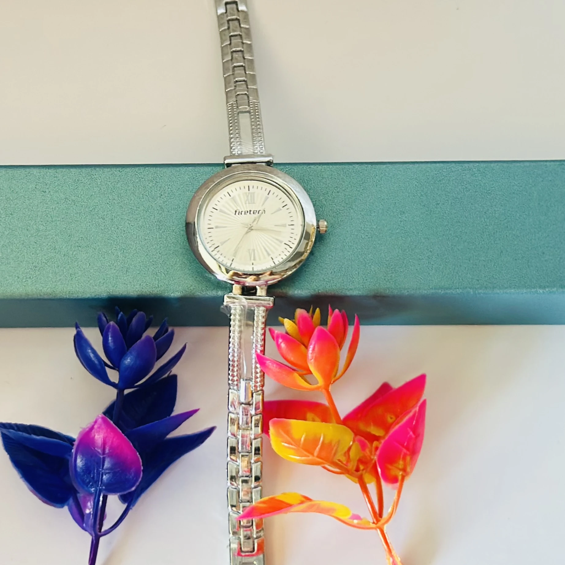 Firetera women's analog watch
