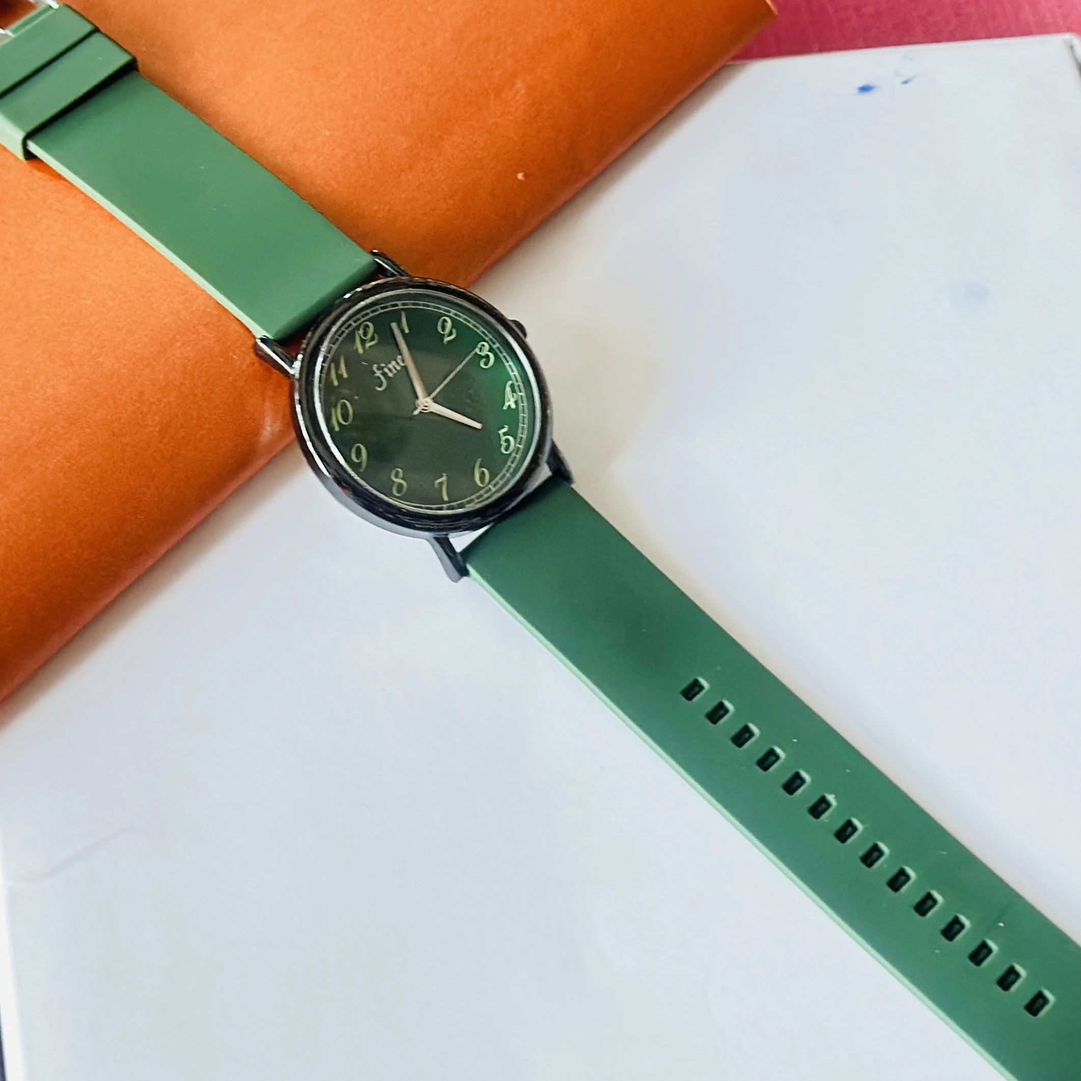 Quartz Analogue Watch for man’s