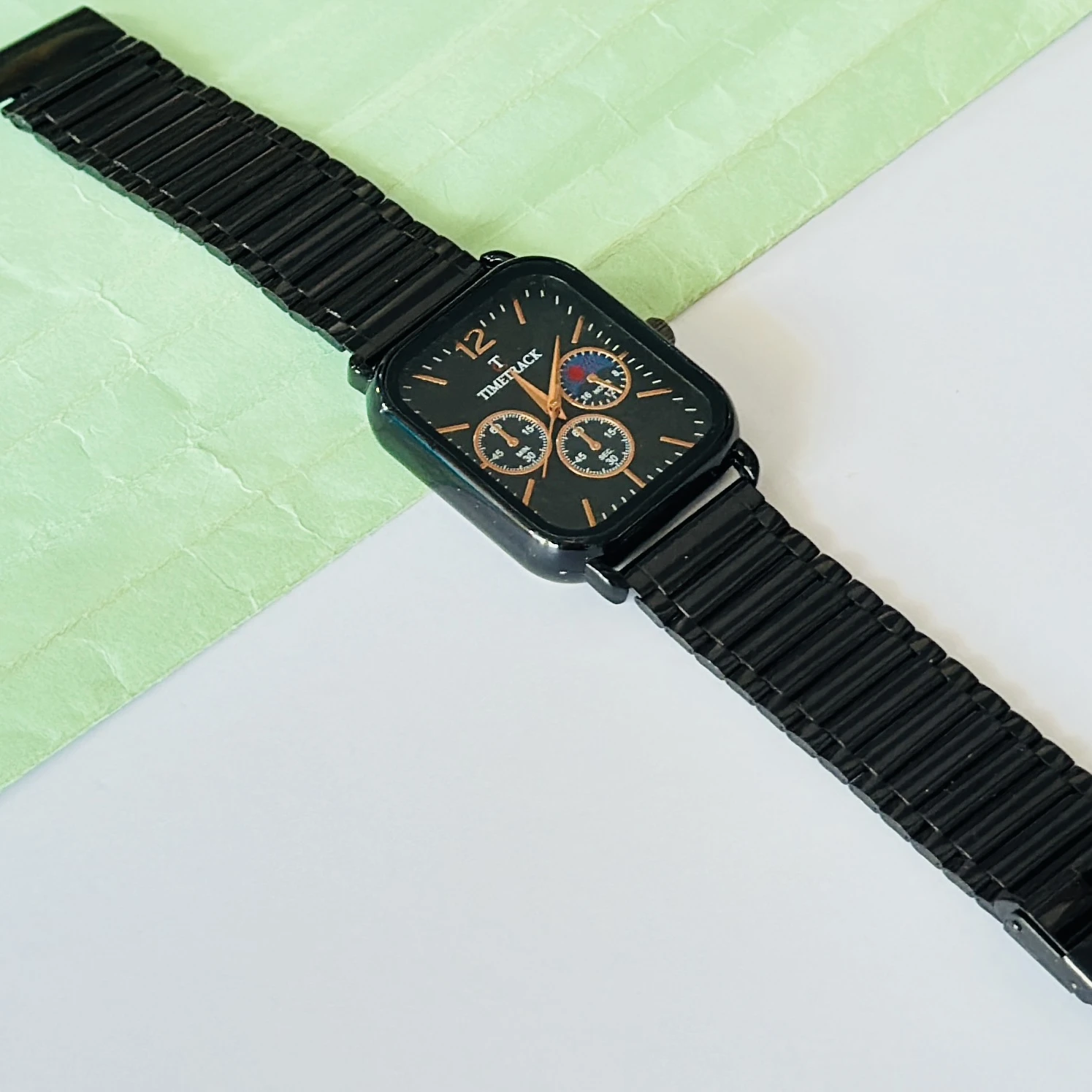 Black Analogue Watch For Man’s
