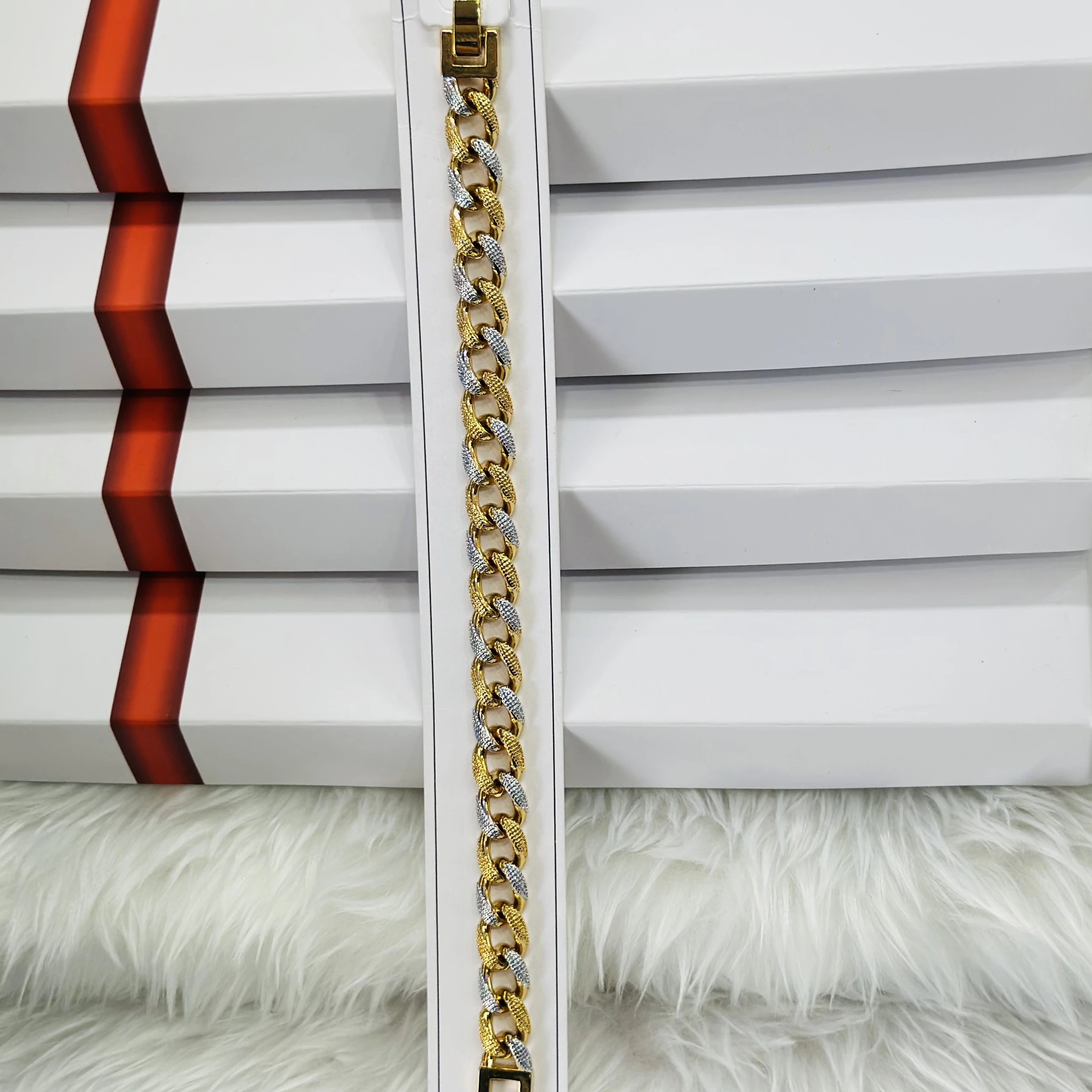 Gold plated Breslet