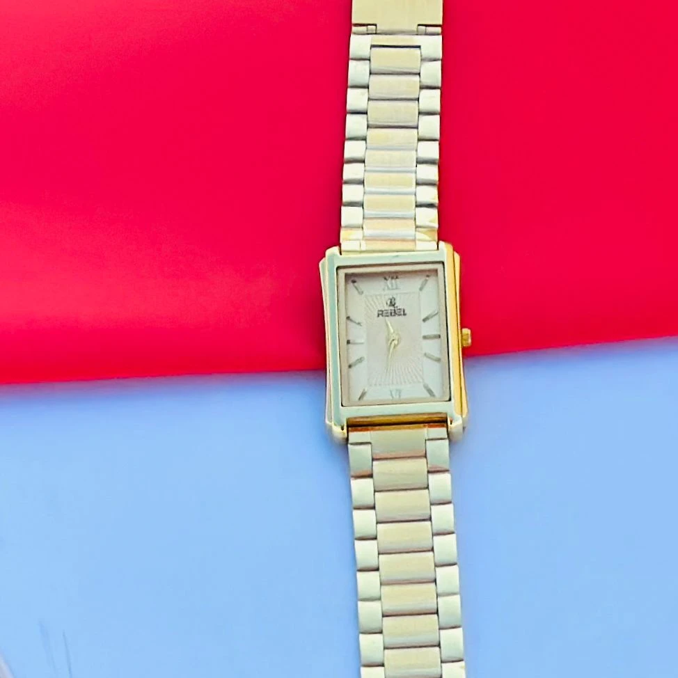Golden Design analog watch