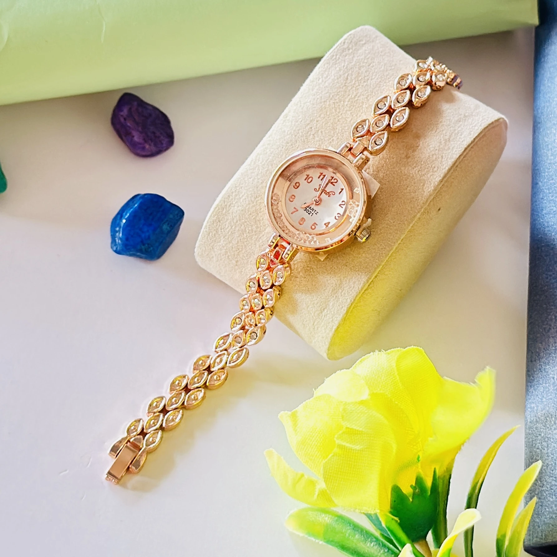 Quartz Analogue Watch