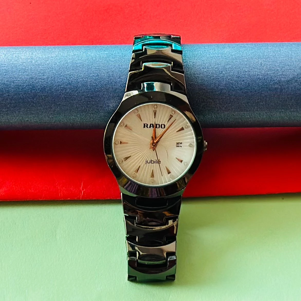 Black metal strap Analog watch