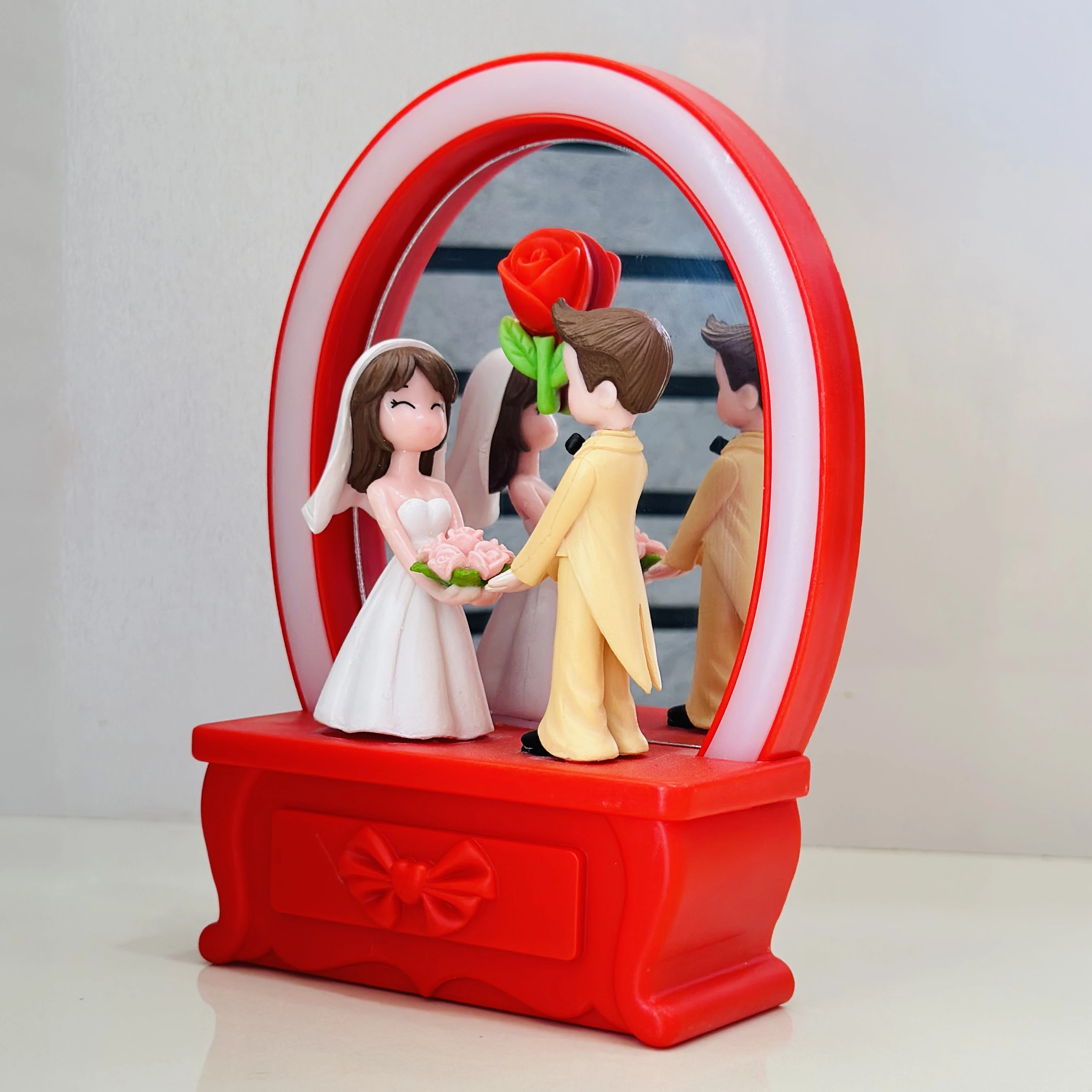 Romantic love couple (SKU-0T59HN)