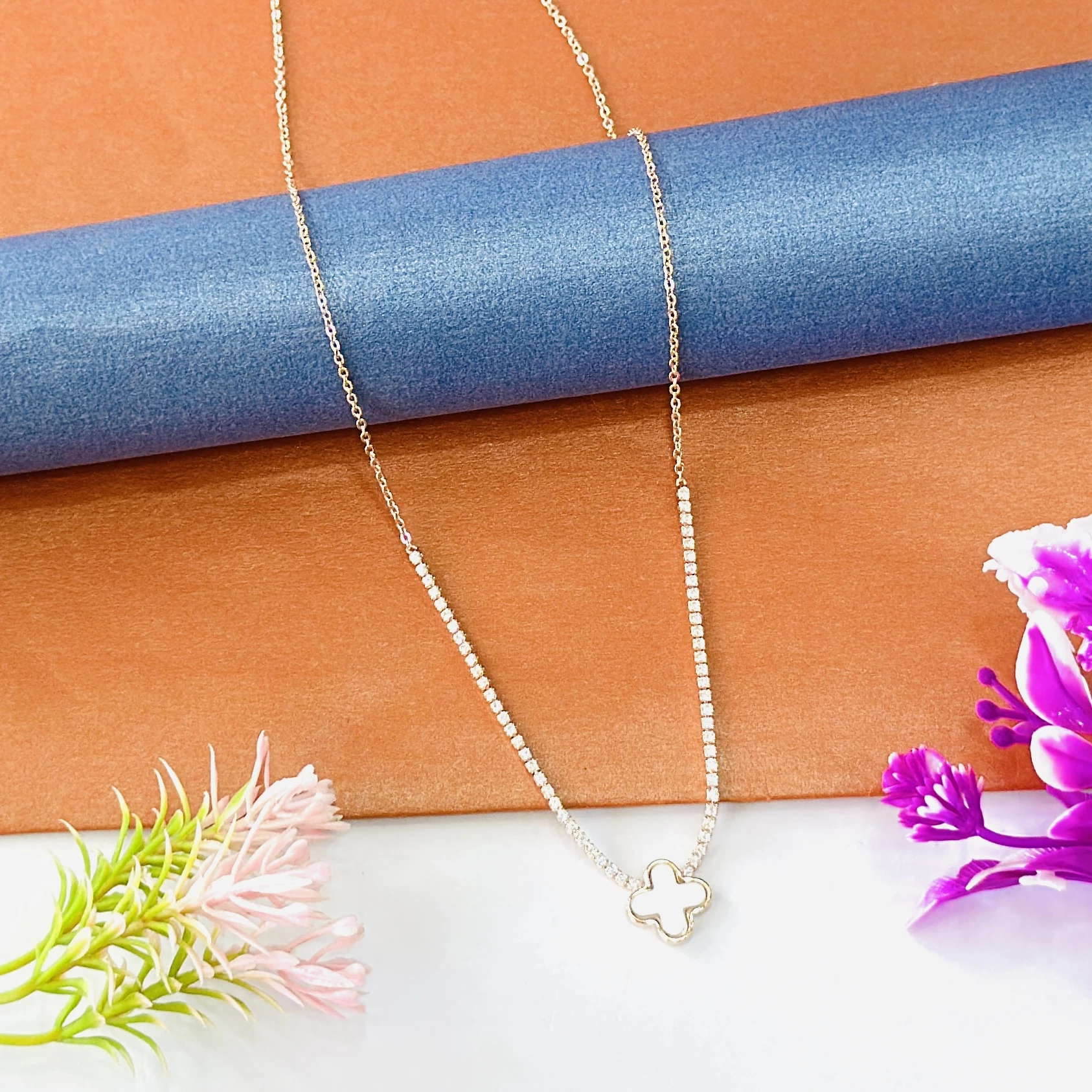 Gold plated four-leaf clover pendant