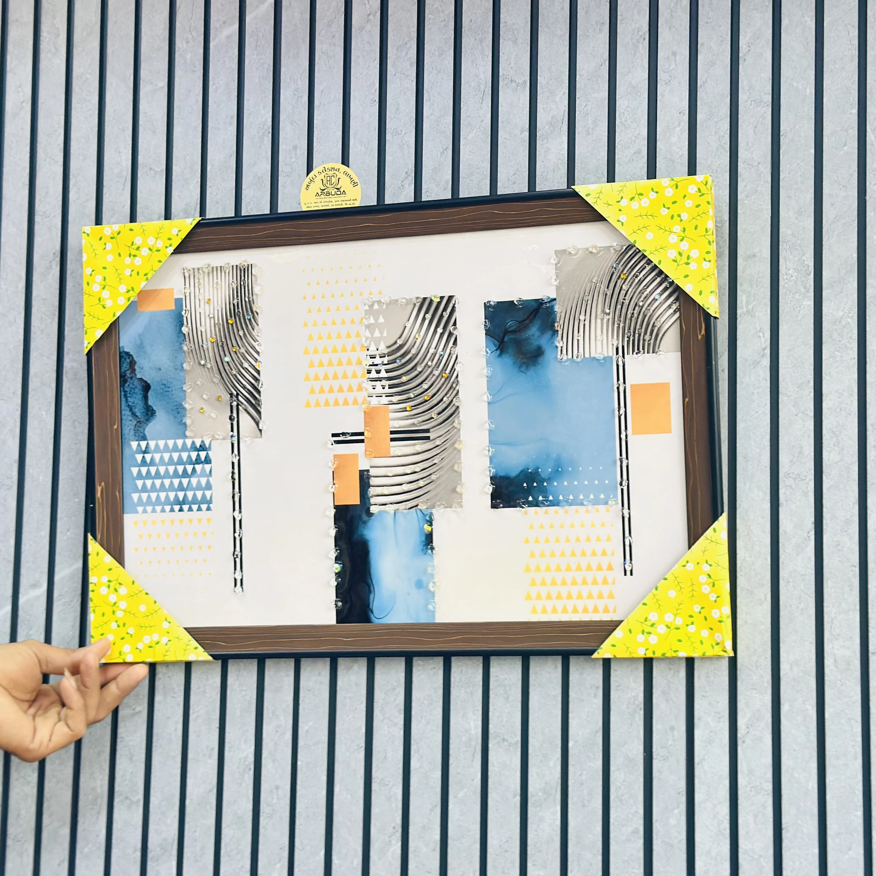 abstract wall art piece(SKU-AO3Y4X)