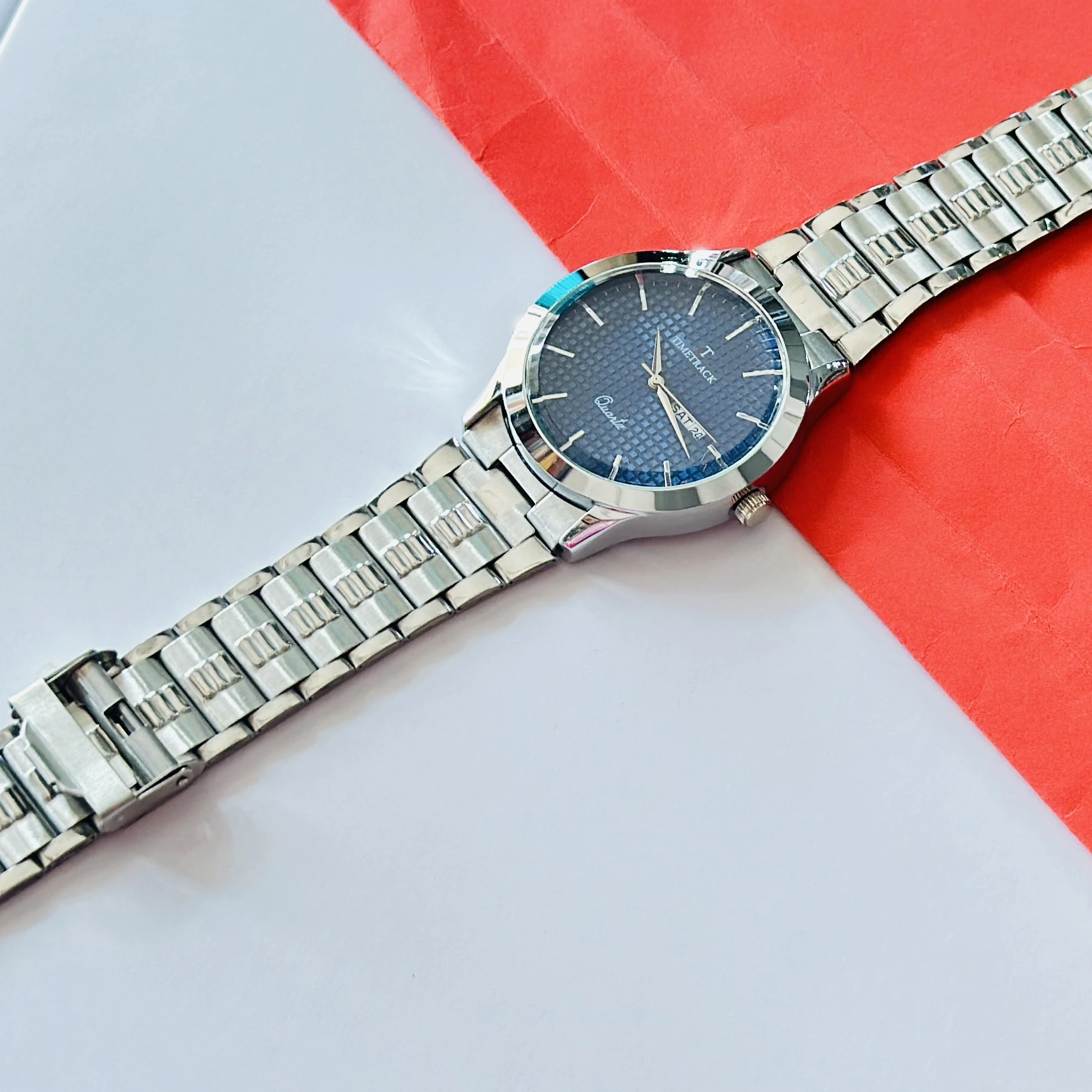 Analogue watch For Man’s
