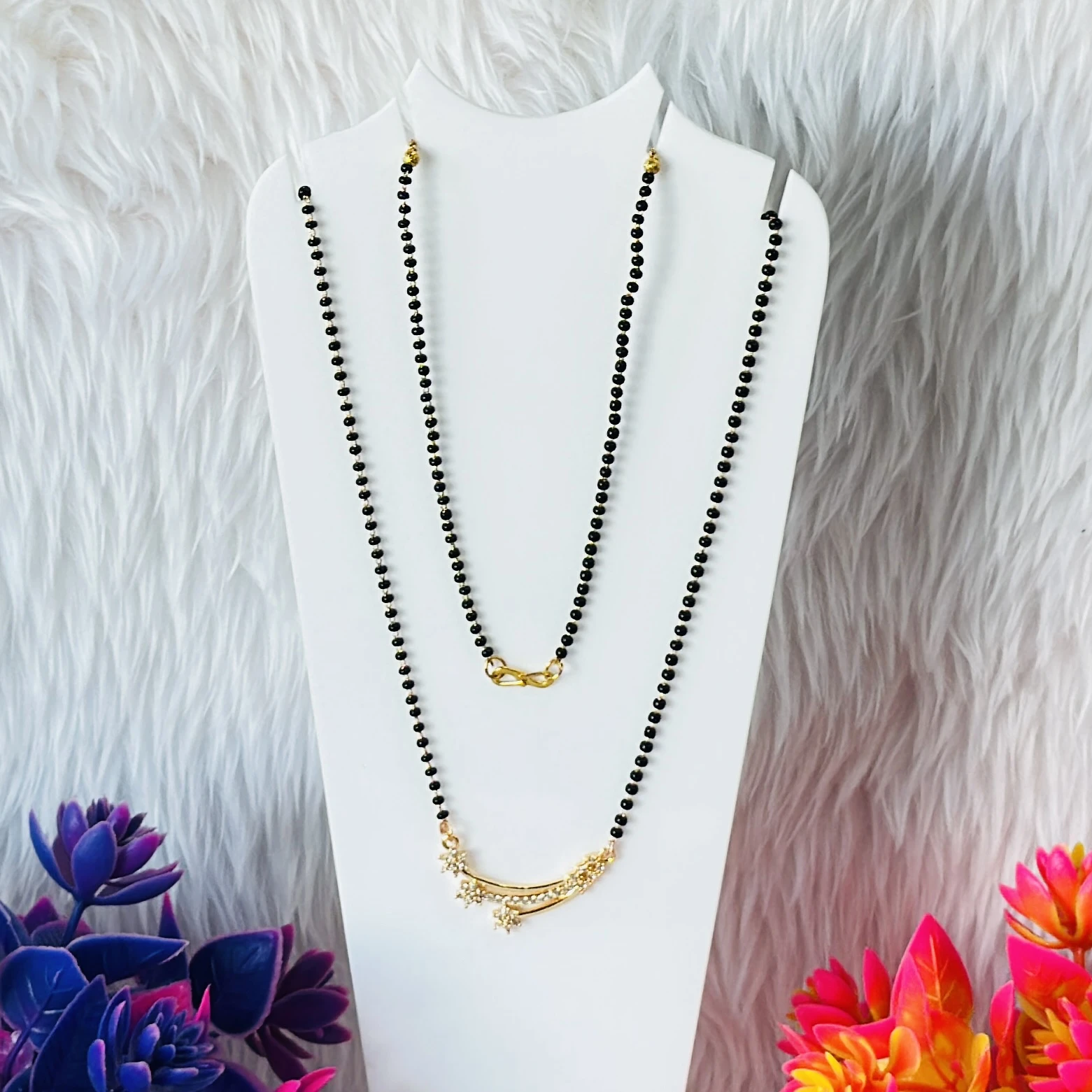 Gold -plated mangalsutra