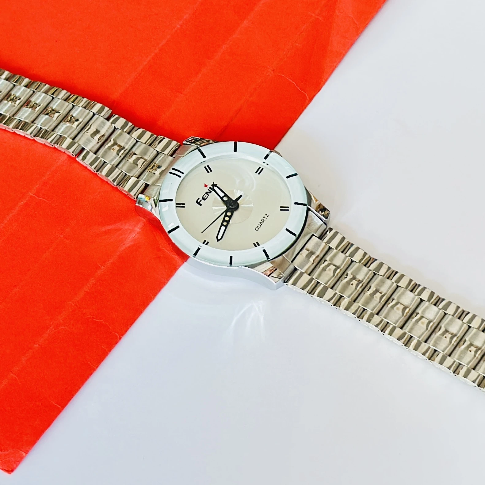 Quartz Analogue Watch For Man’s