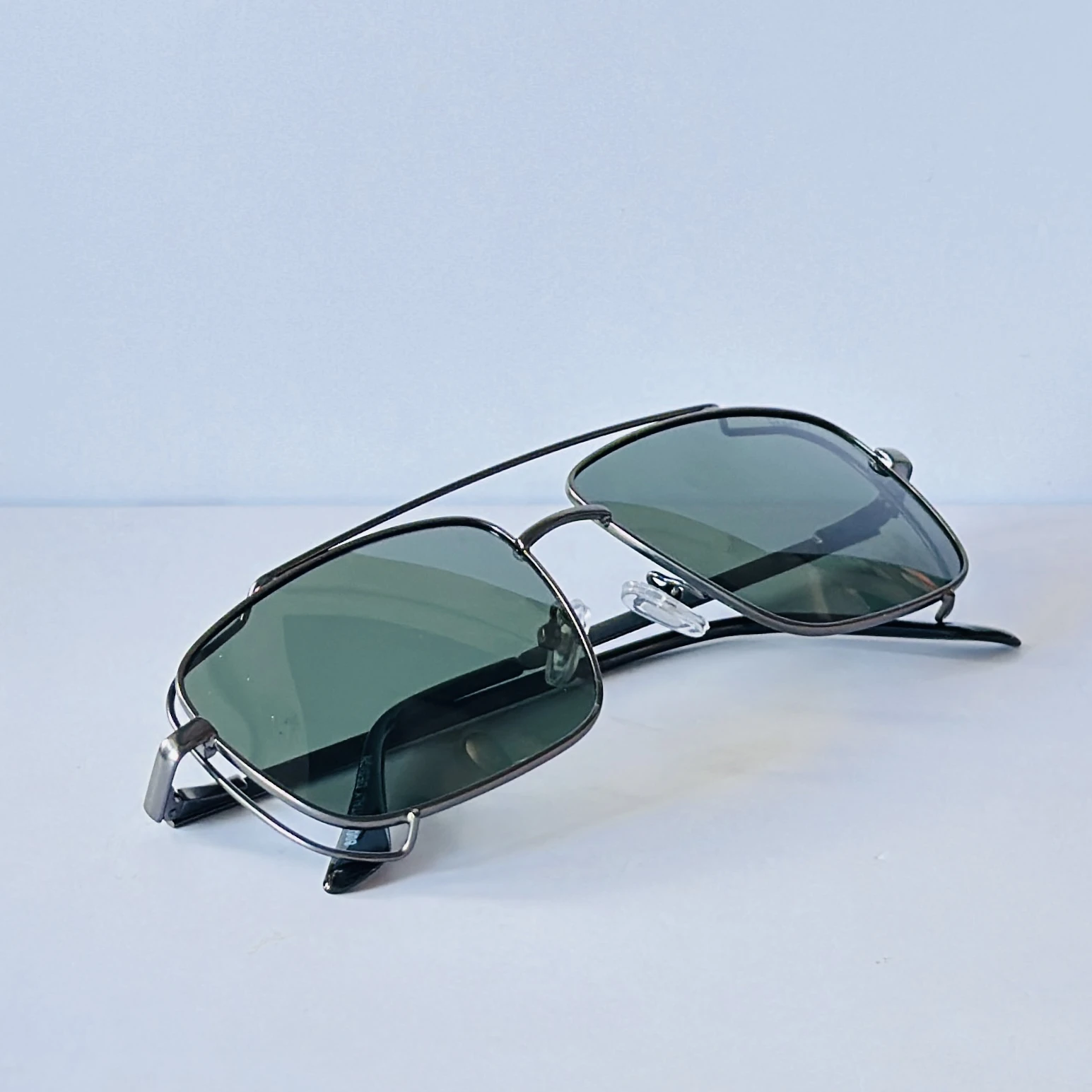 Rectangular sunglasses resemble