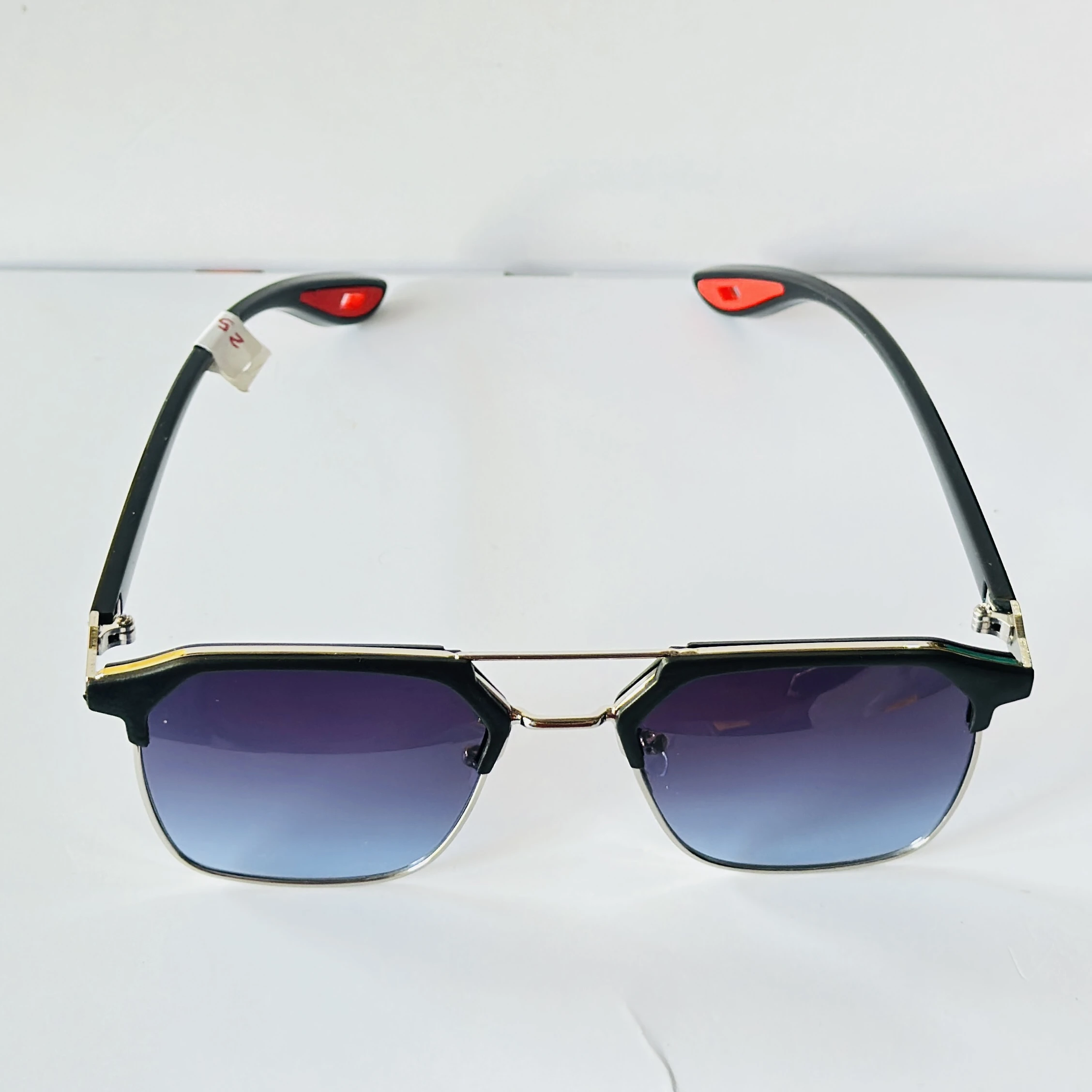 SpadeAces Unisex Square Sunglasses