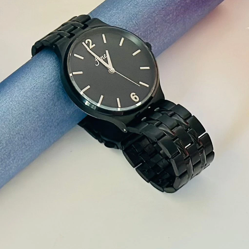 Black analog watch For man’s