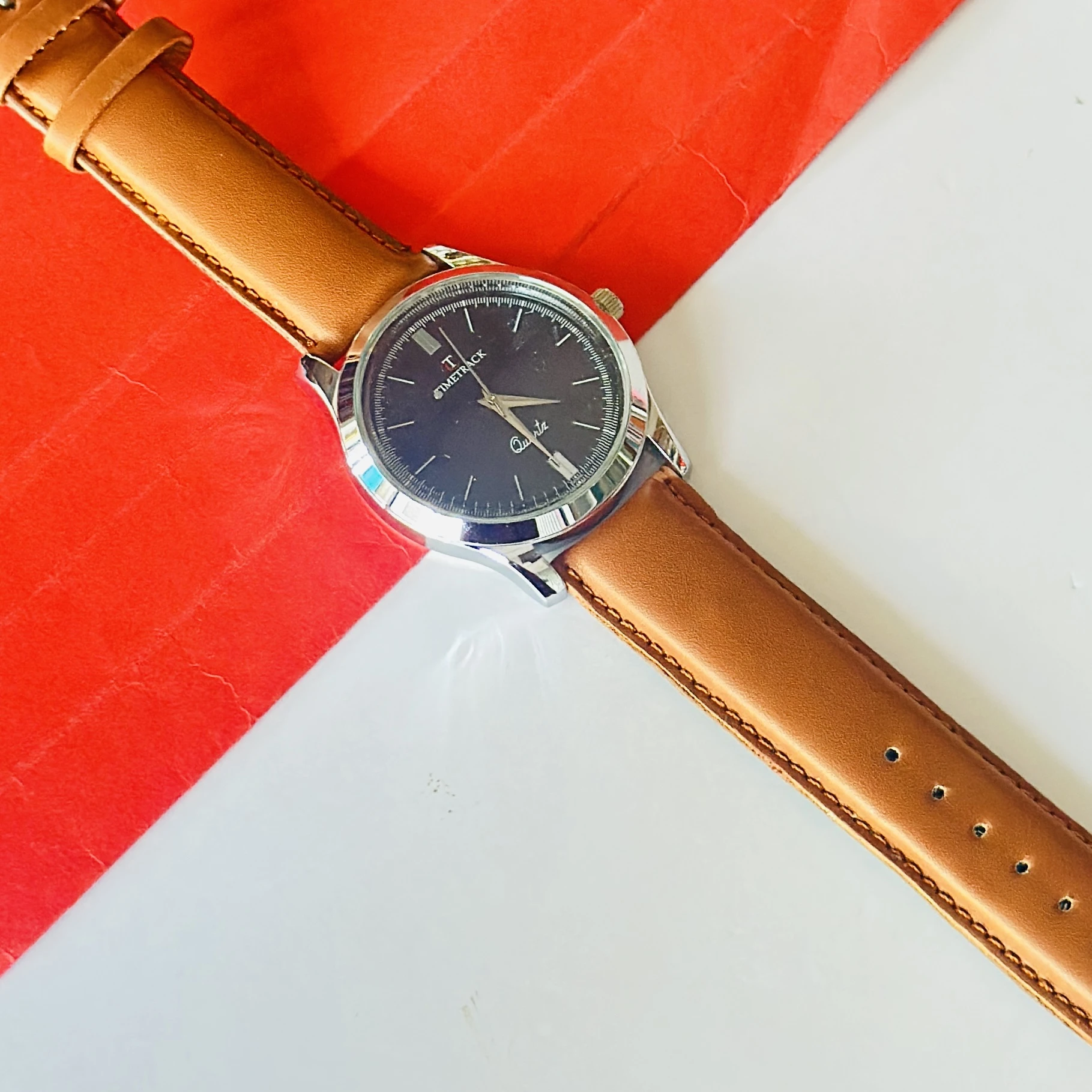 Timetrack quartz analog watch