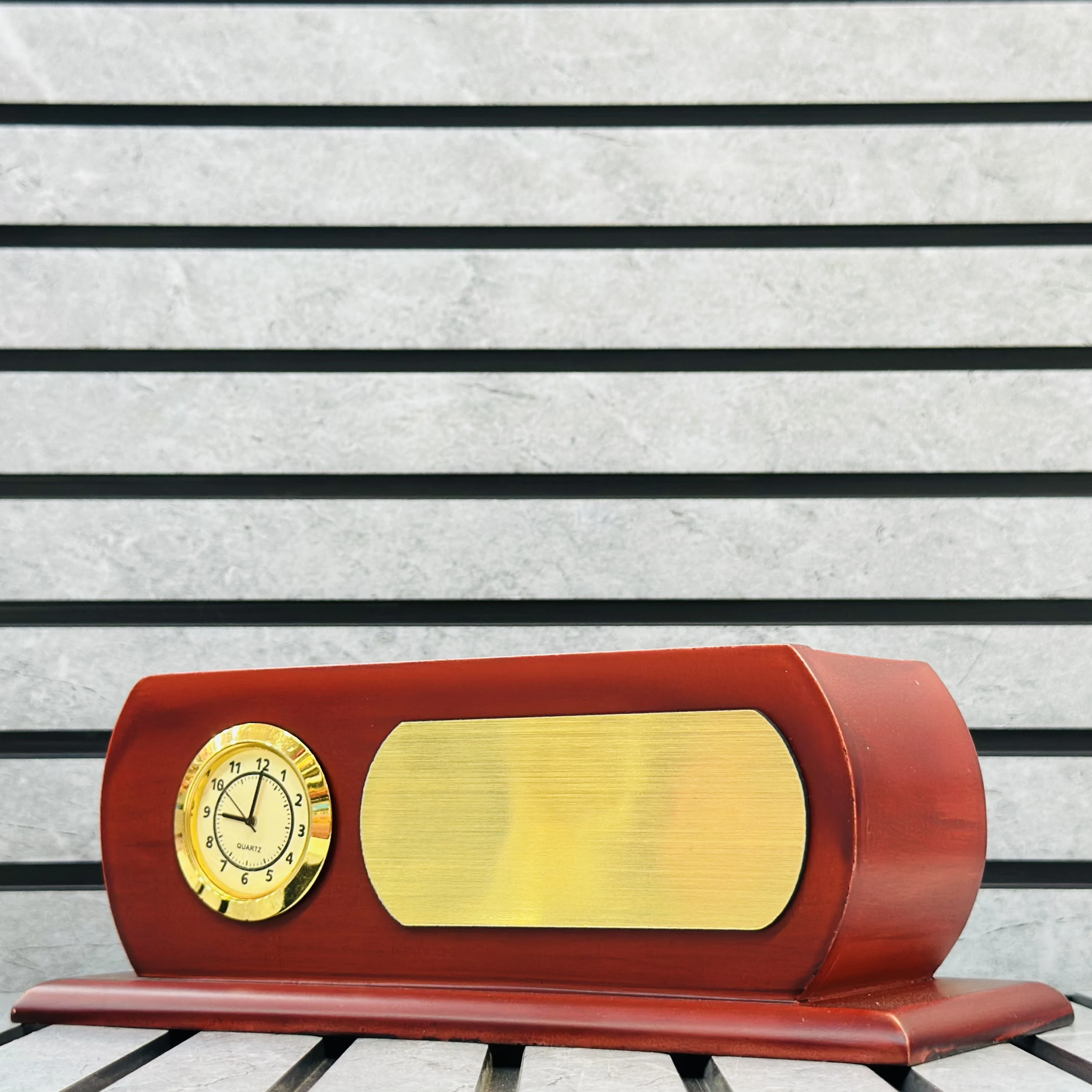 Wooden desk clock and plaque(SKU-C925BZ)
