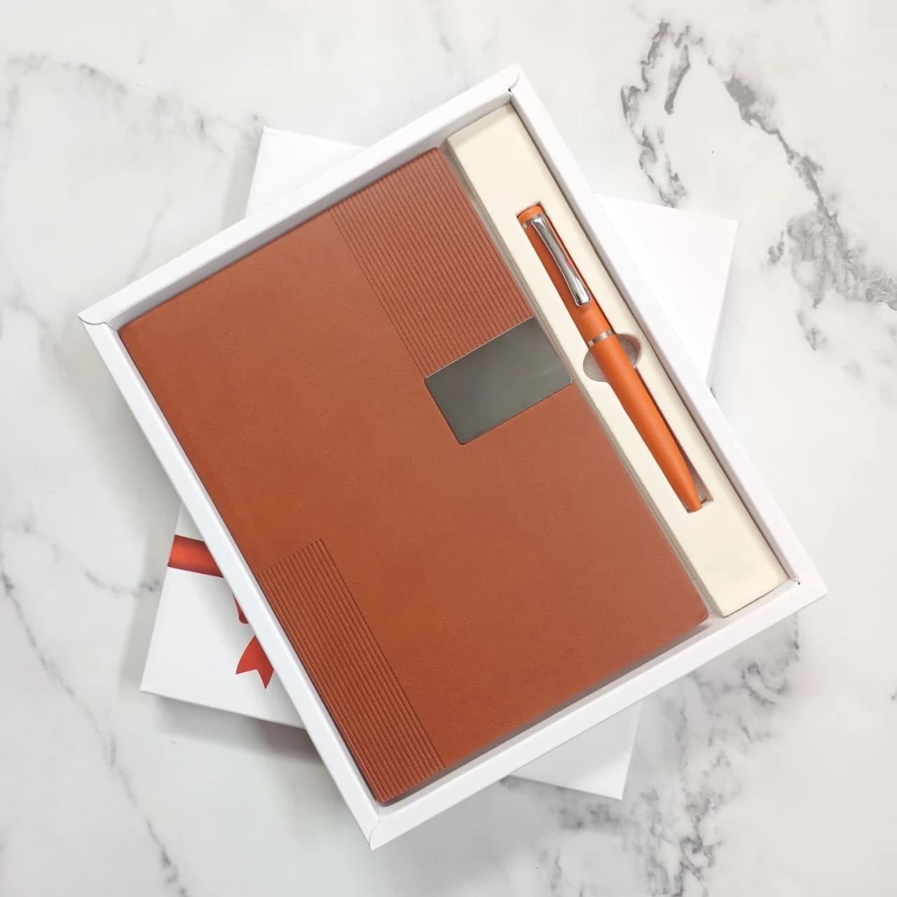 Branded corporate gift set
