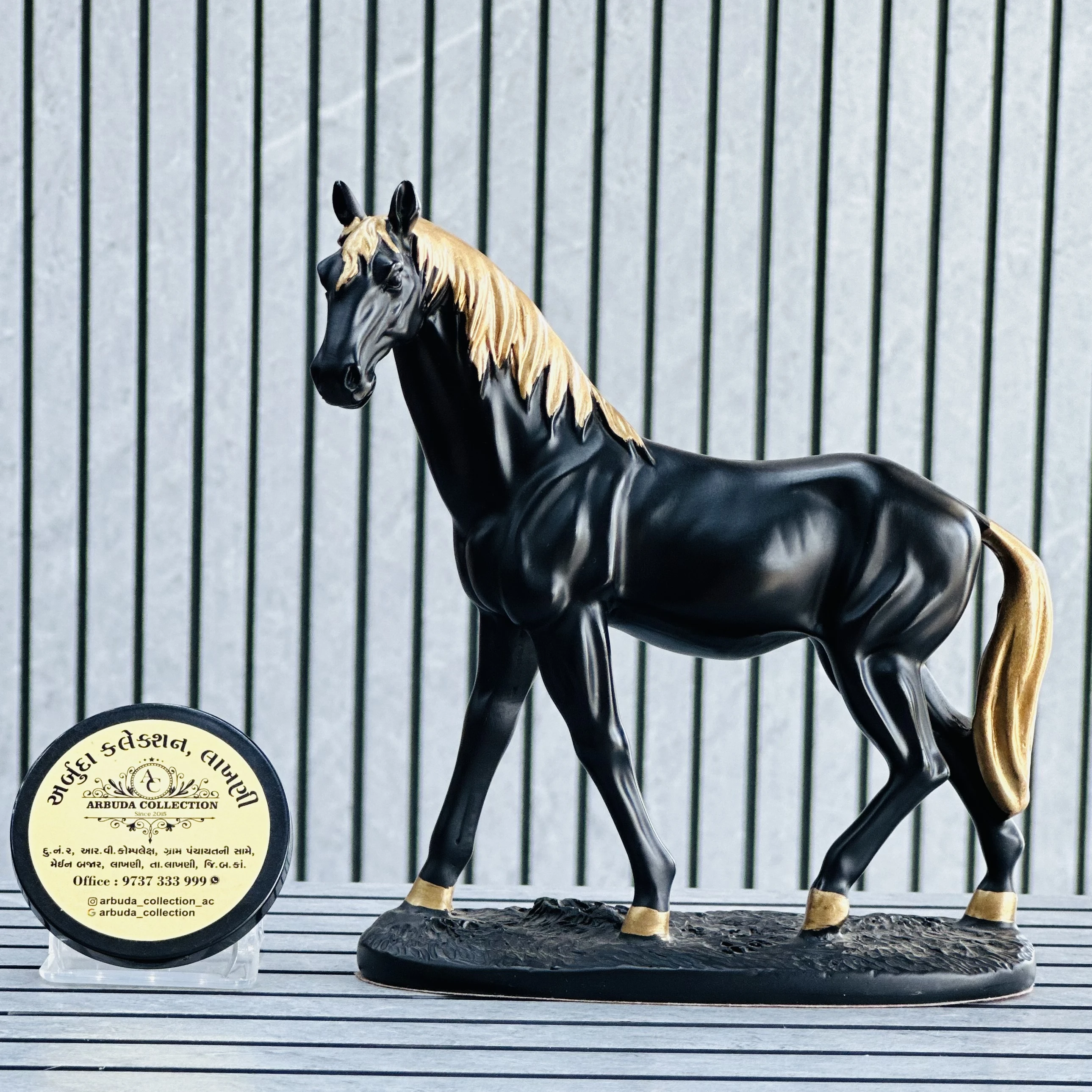 Black Horse statue