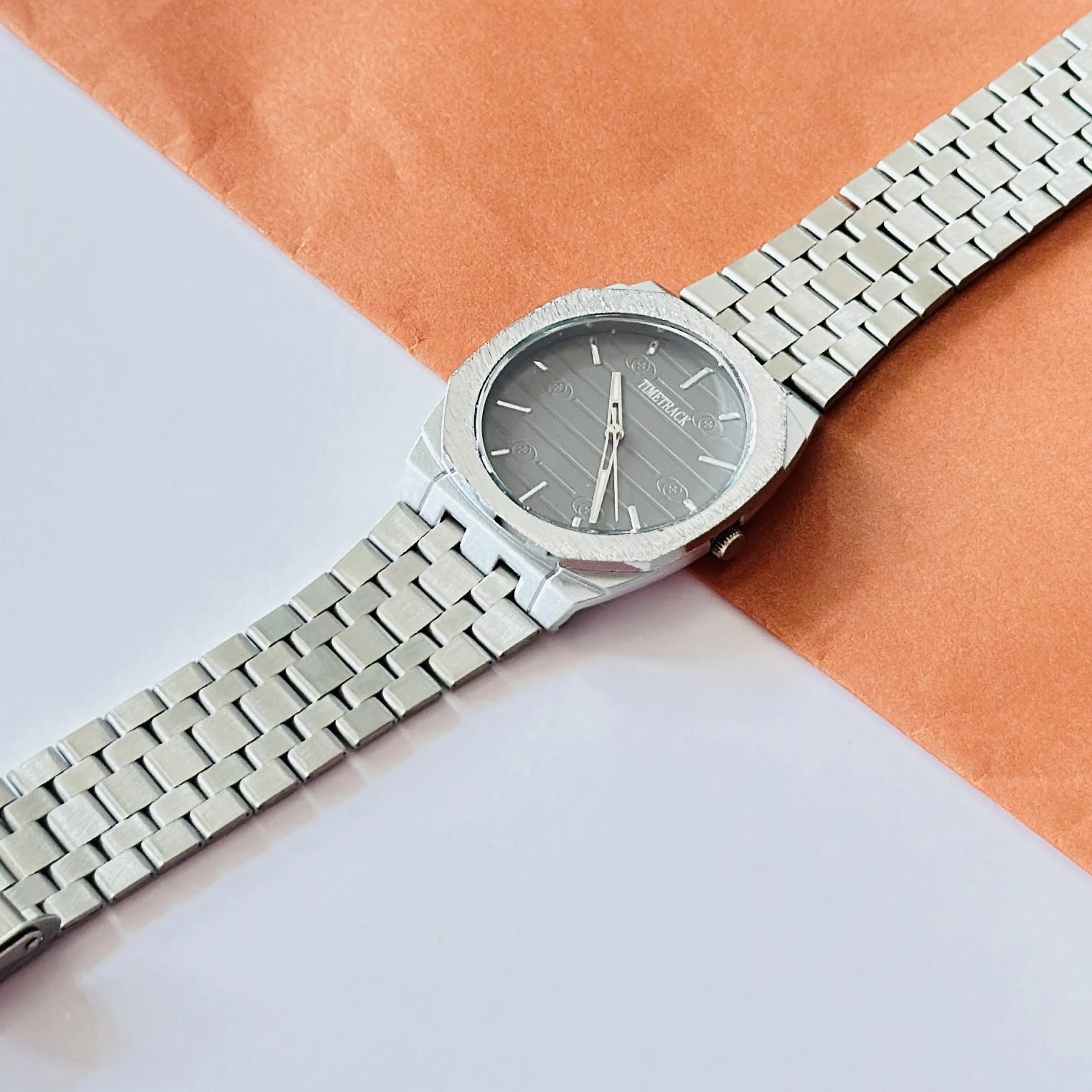Quartz Analogue Watch For Man’s