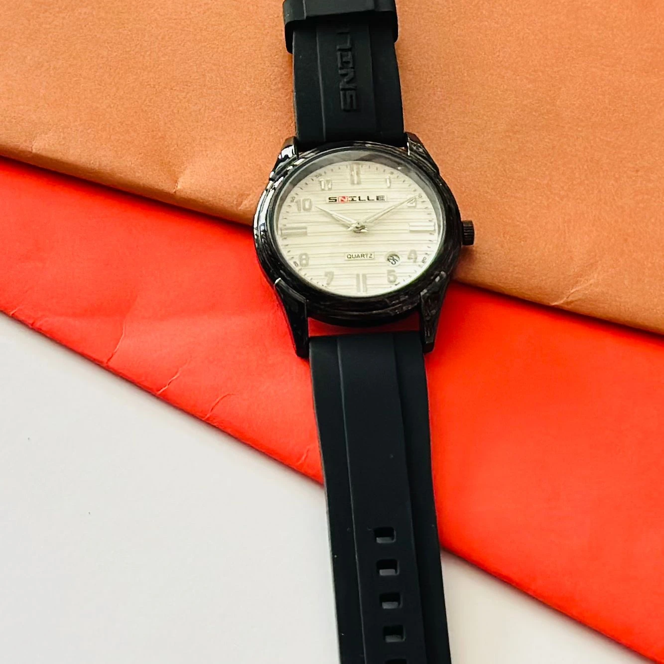 Quartz analog watch For man’s