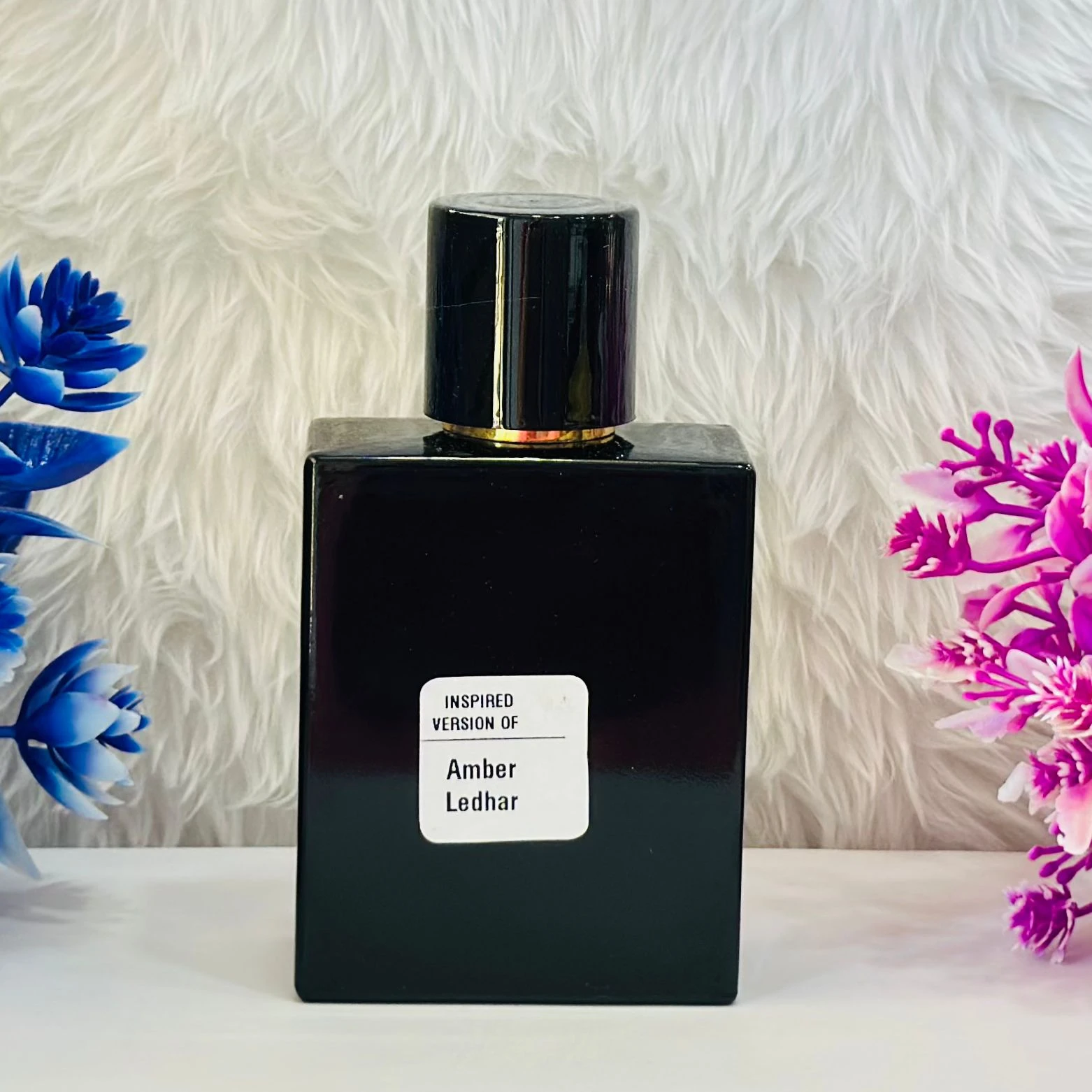 Amber ledhar perfume
