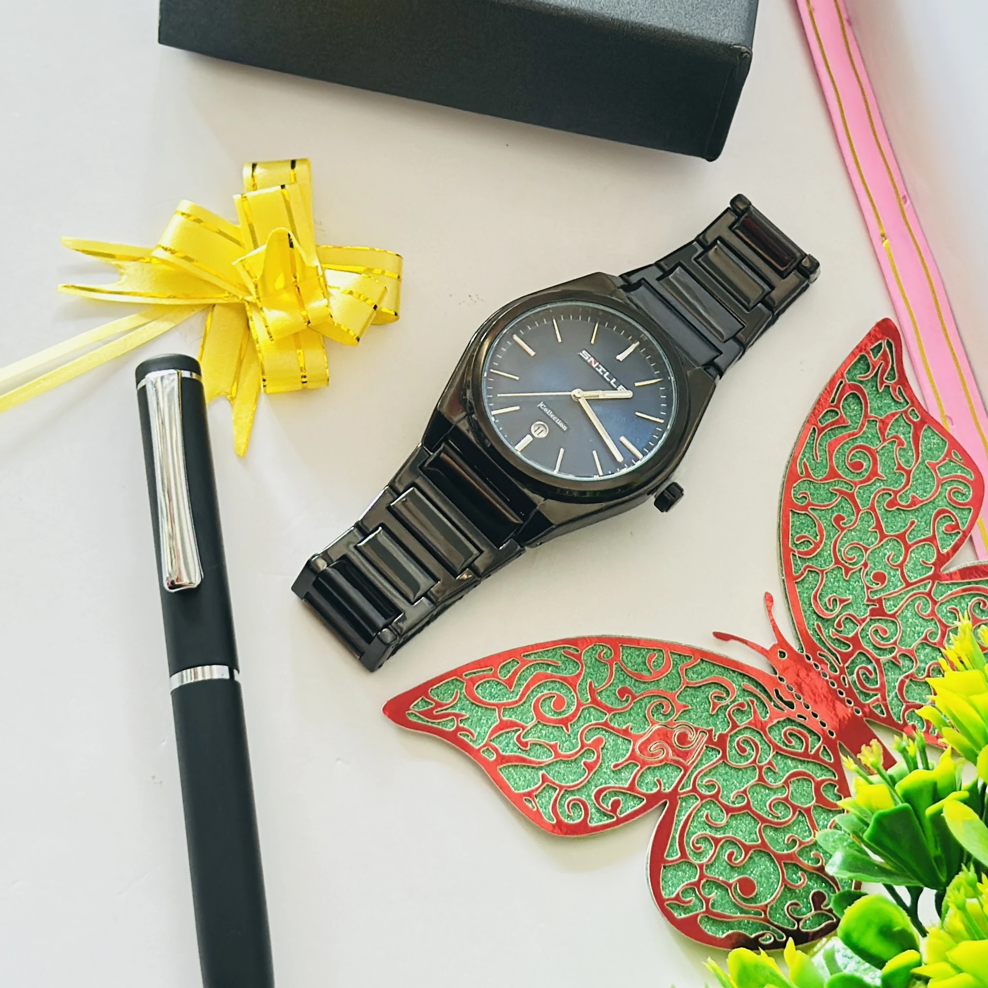 men's analog watch from the Snille