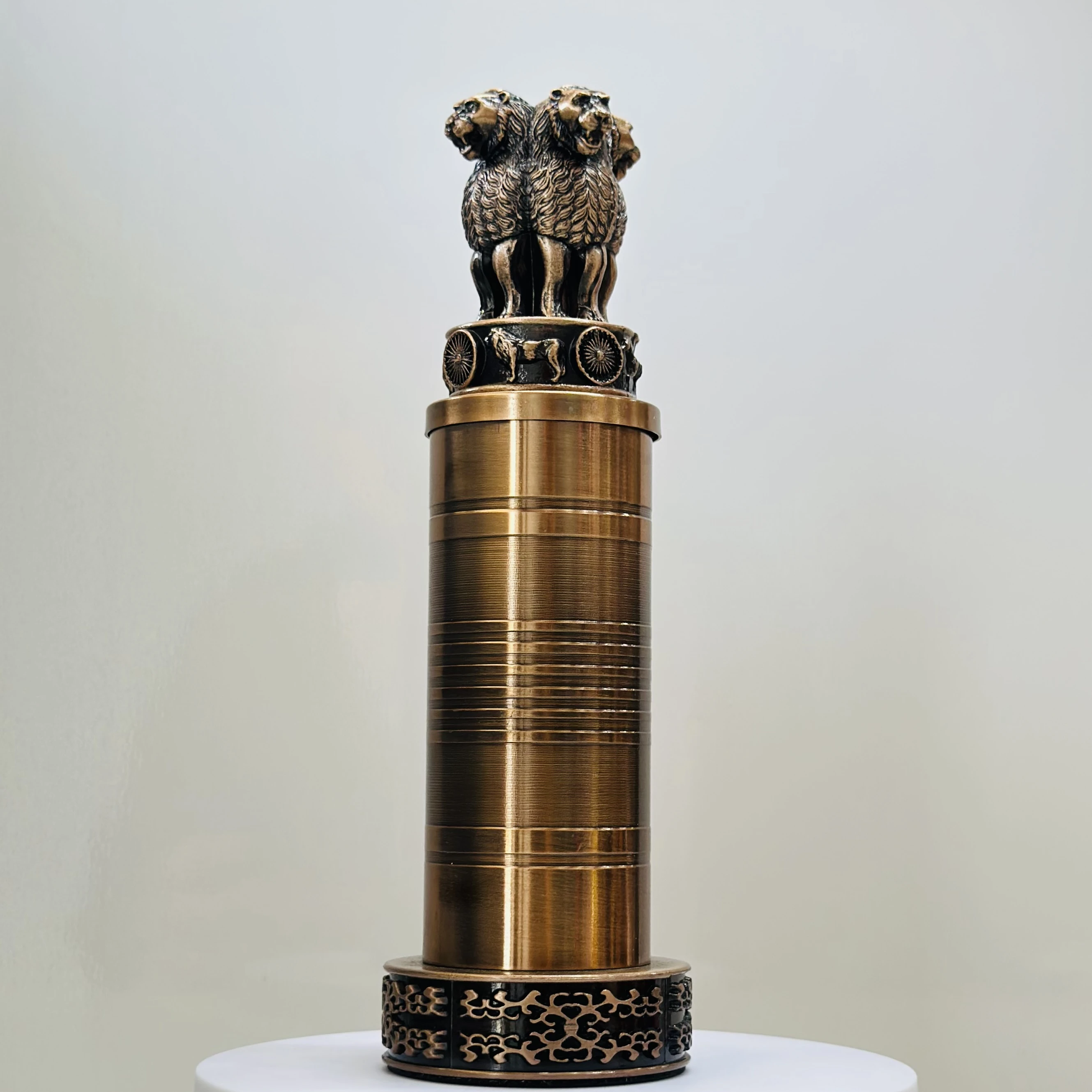 Decorative replica of the Lion Capital of Ashoka, which is the national emblem of India.