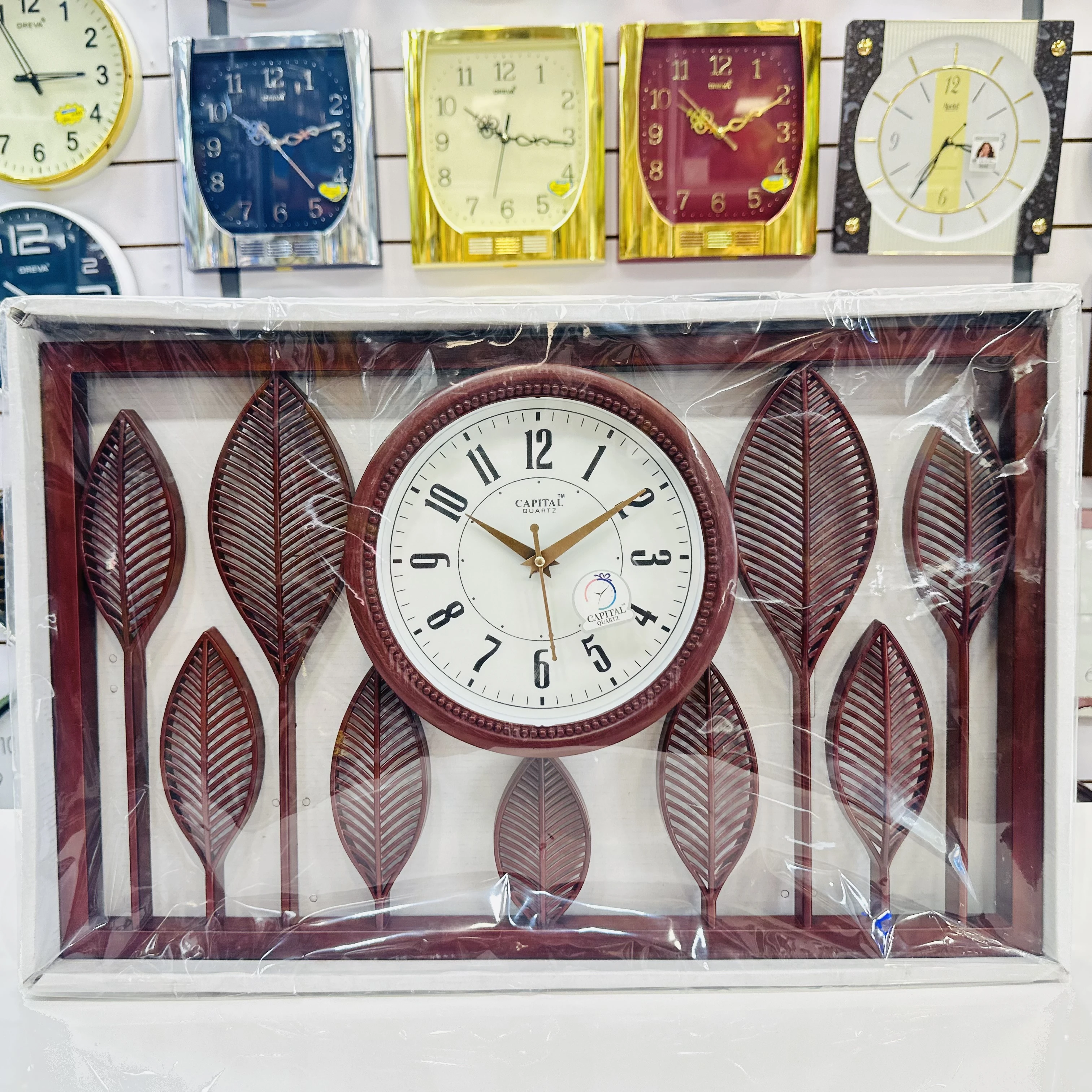 Capital Quartz wall clock(SKU-BCBRKI)
