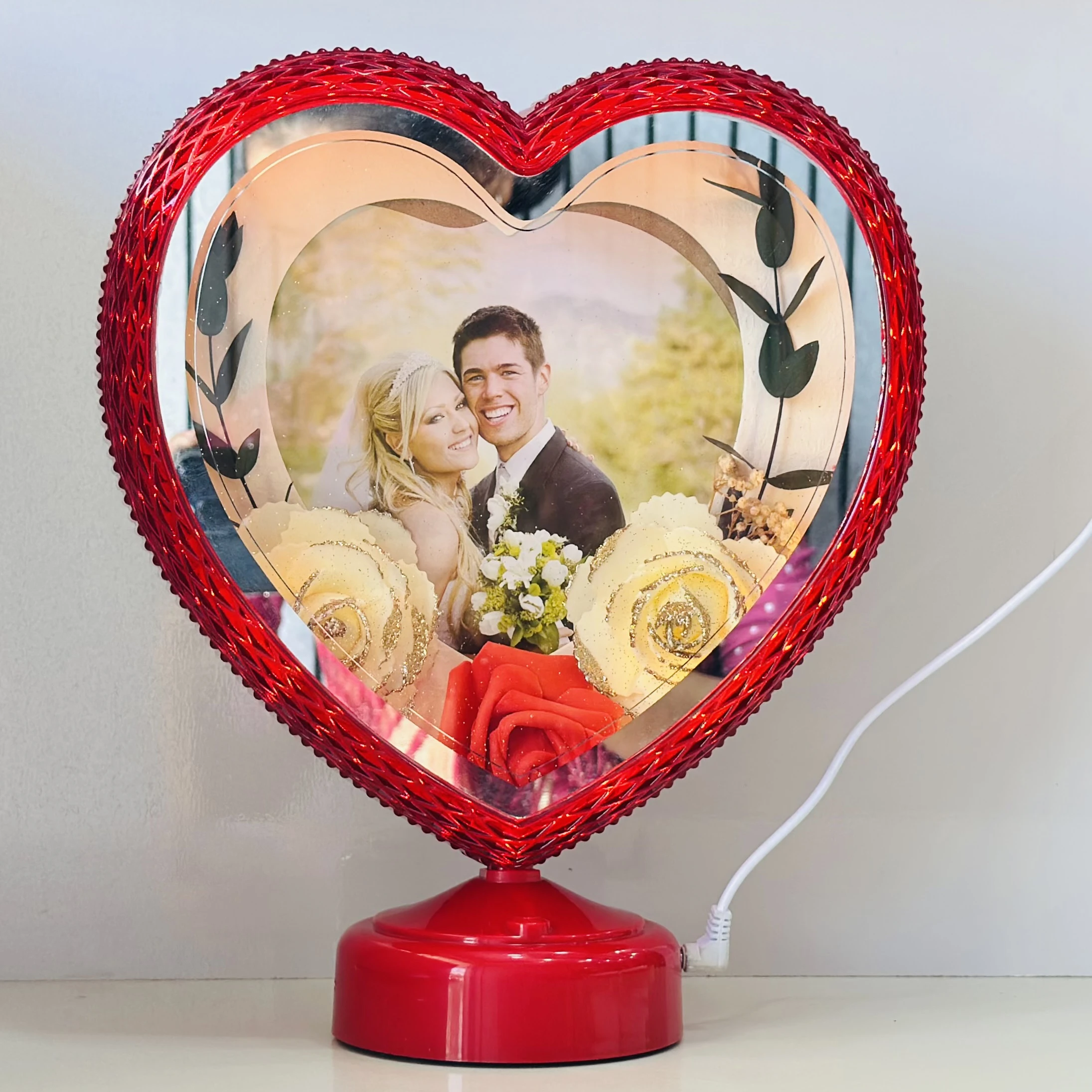Red Heart LED Photo Frame (SKU-FULWOB)