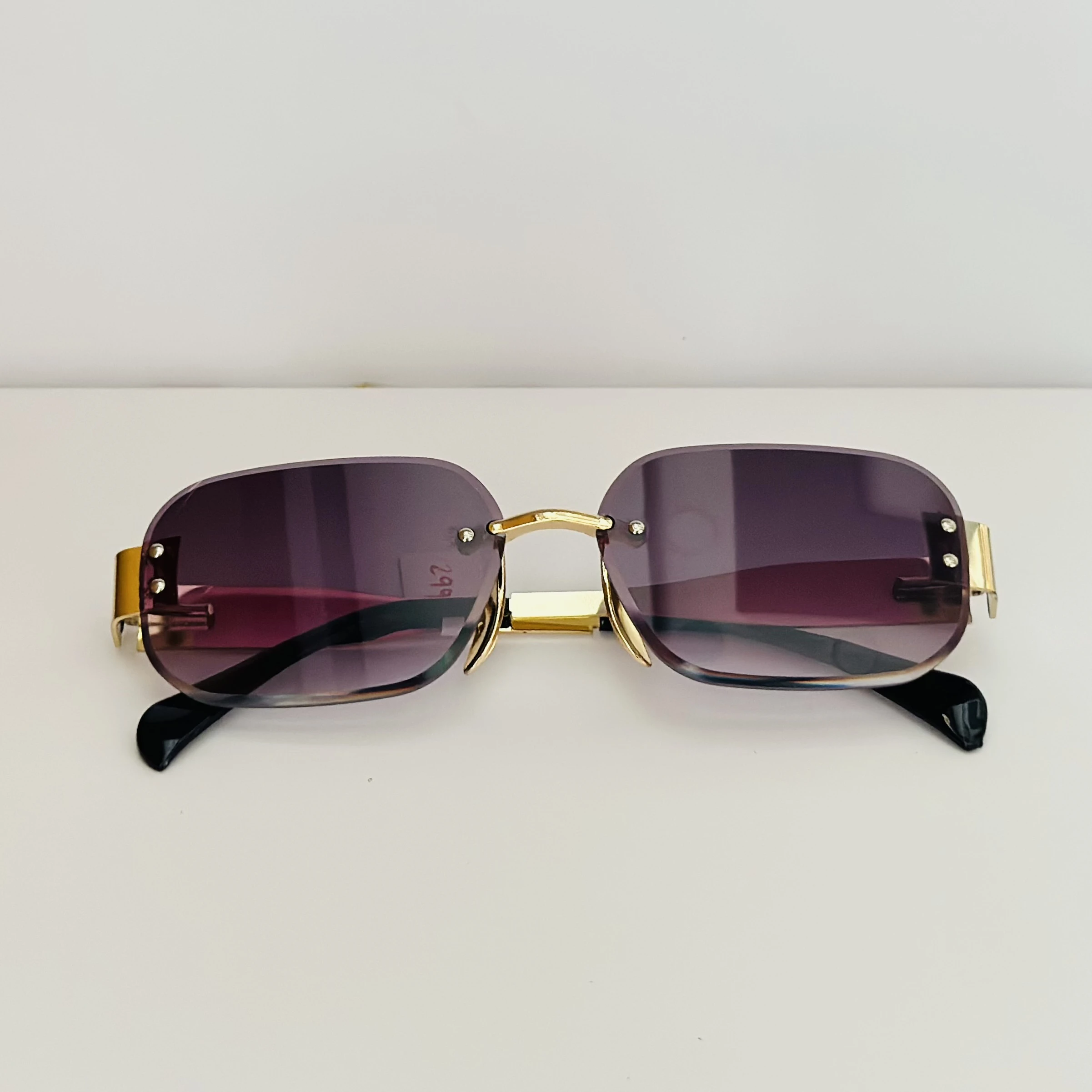 Rimless rectangular sunglasses