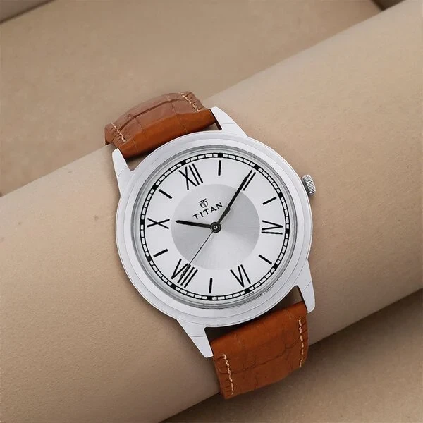 Titan Karishma Silver Dial Analog Leather Strap watch for Men( Model No.1899SL01