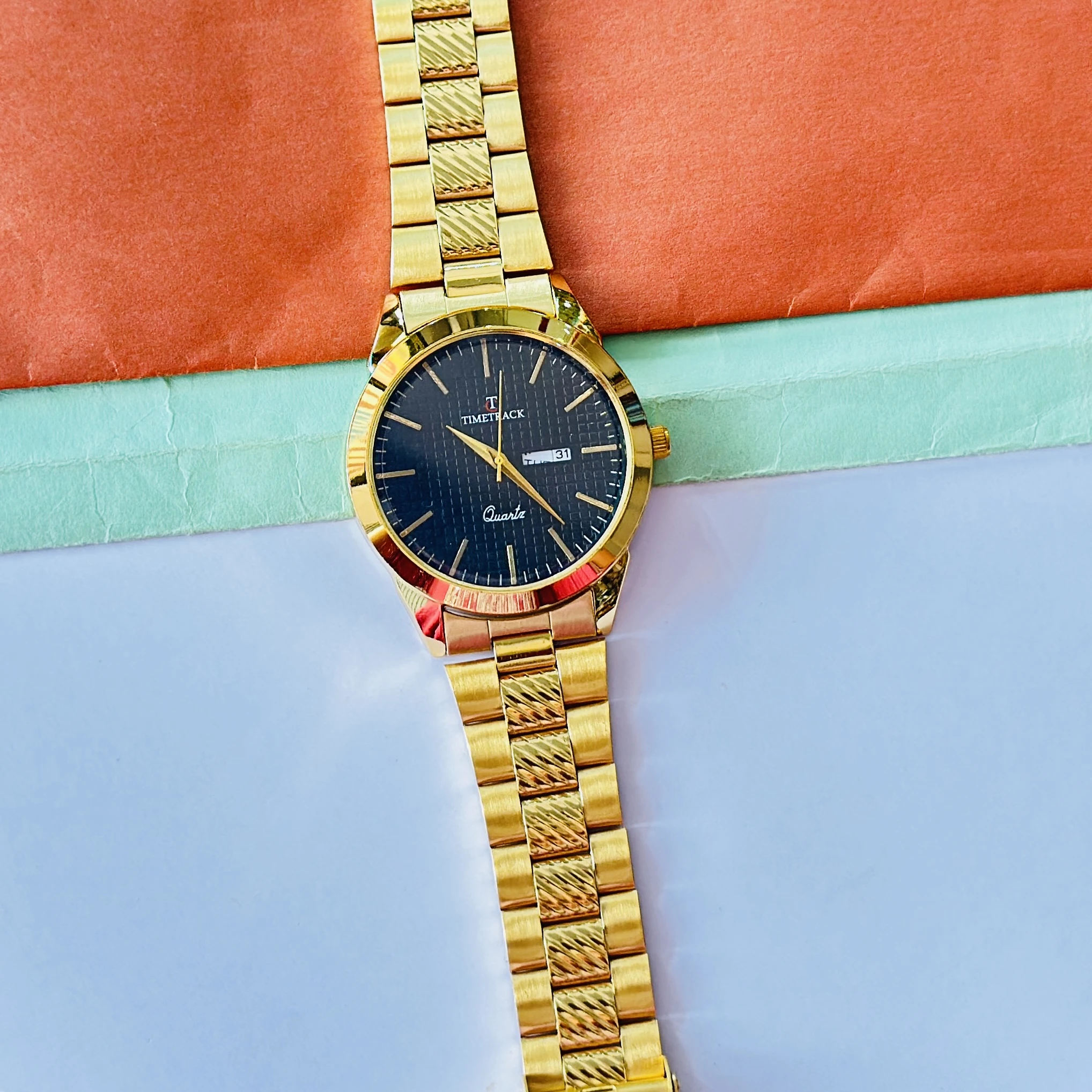 Quartz Analogue Watch for man’s