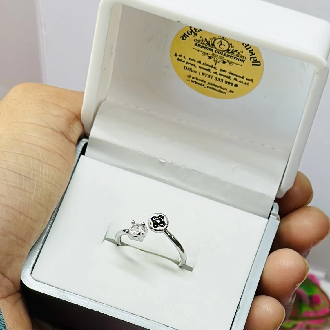 Foggmart American Diamond Latest Design Adjustable Flower Hand Ring for Women.