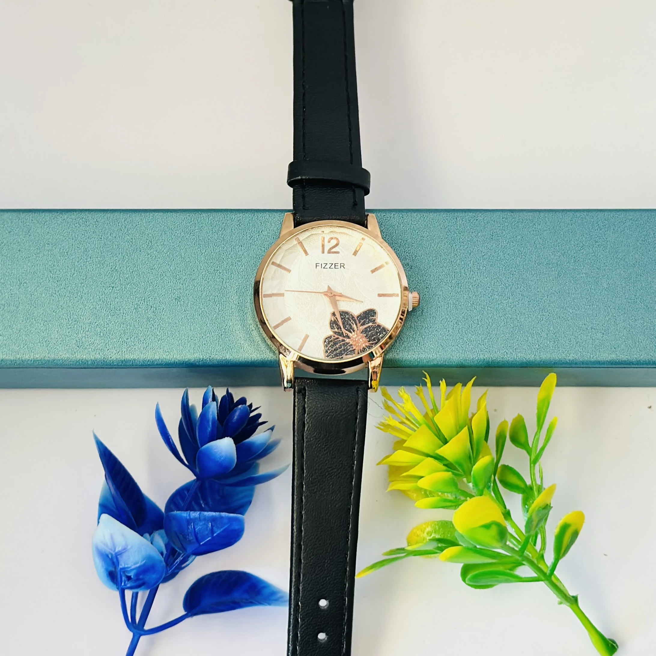 Fizer analog wrist watch