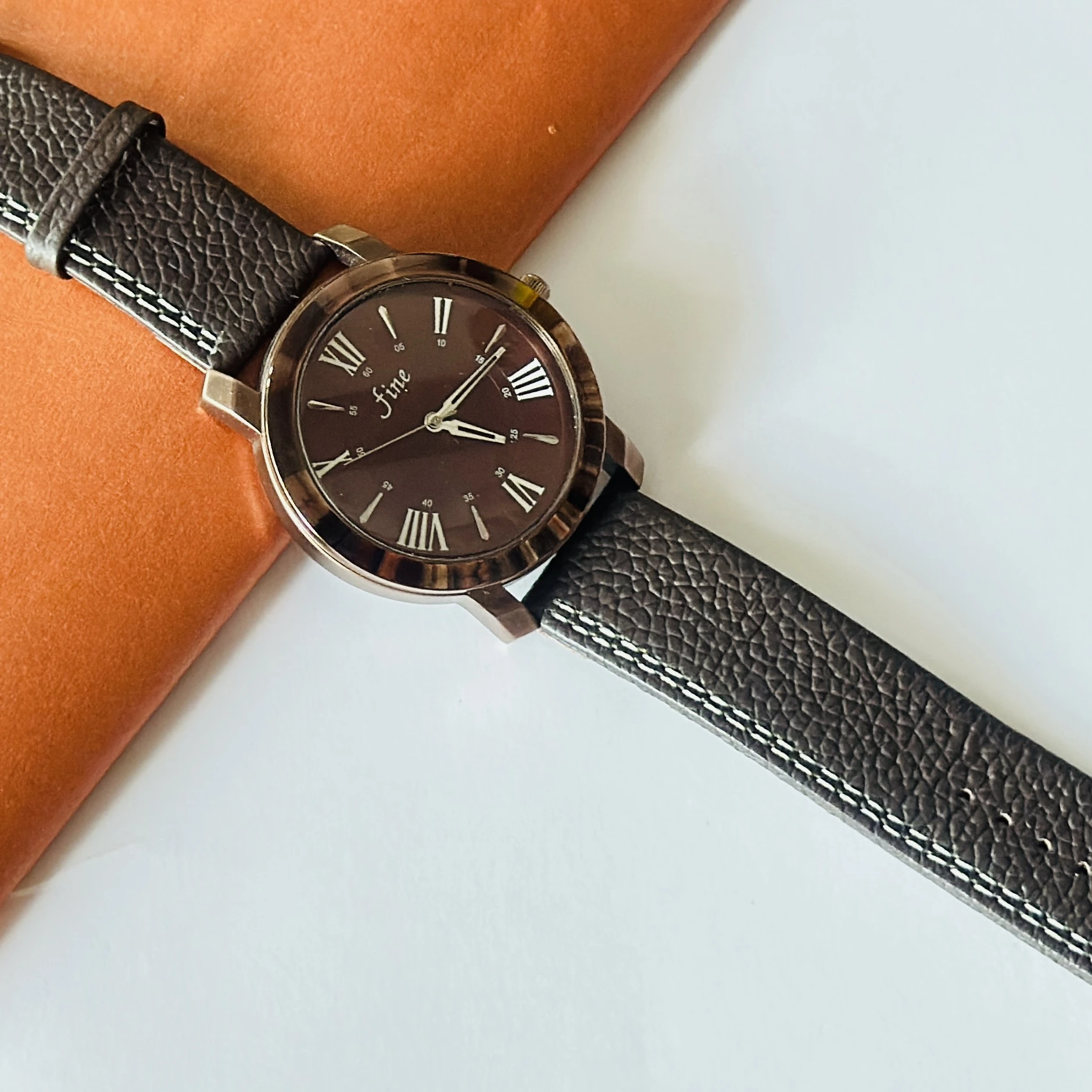 Analogue watch for man’s