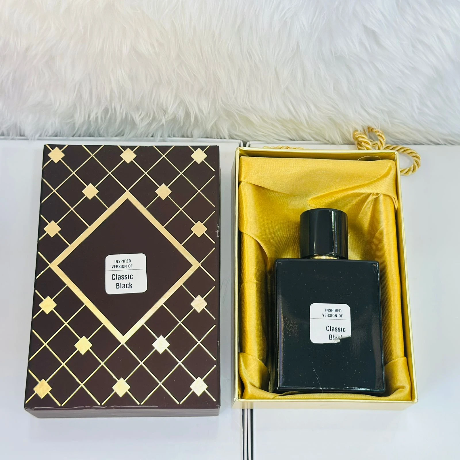 Classic Black perfume