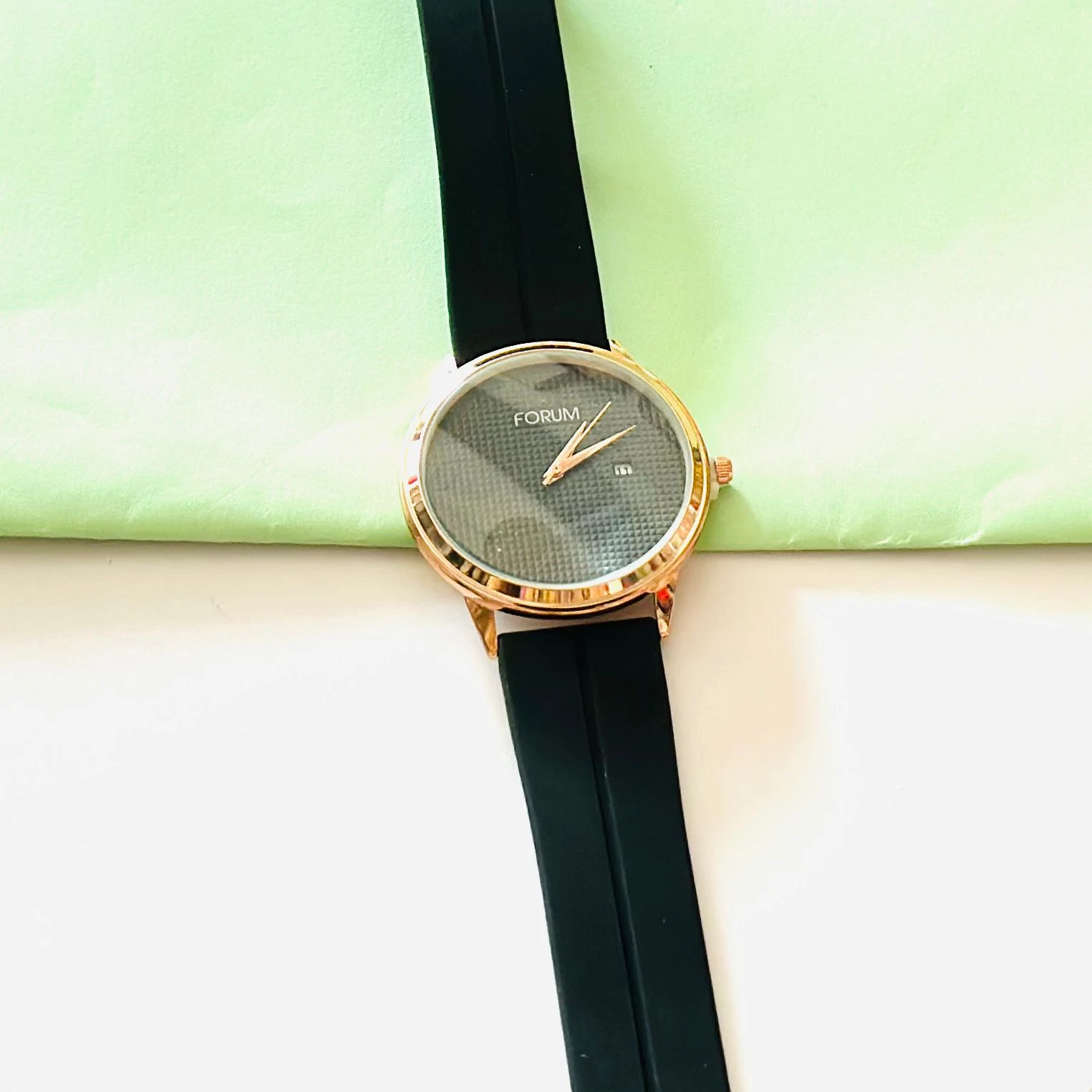 Black analog watch For man’s