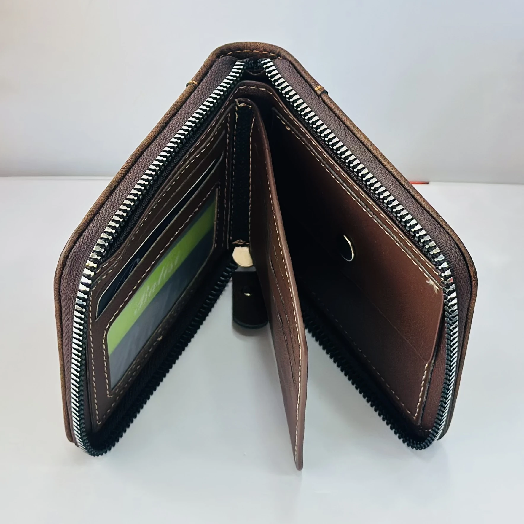 Balisi men's brown leather wallet