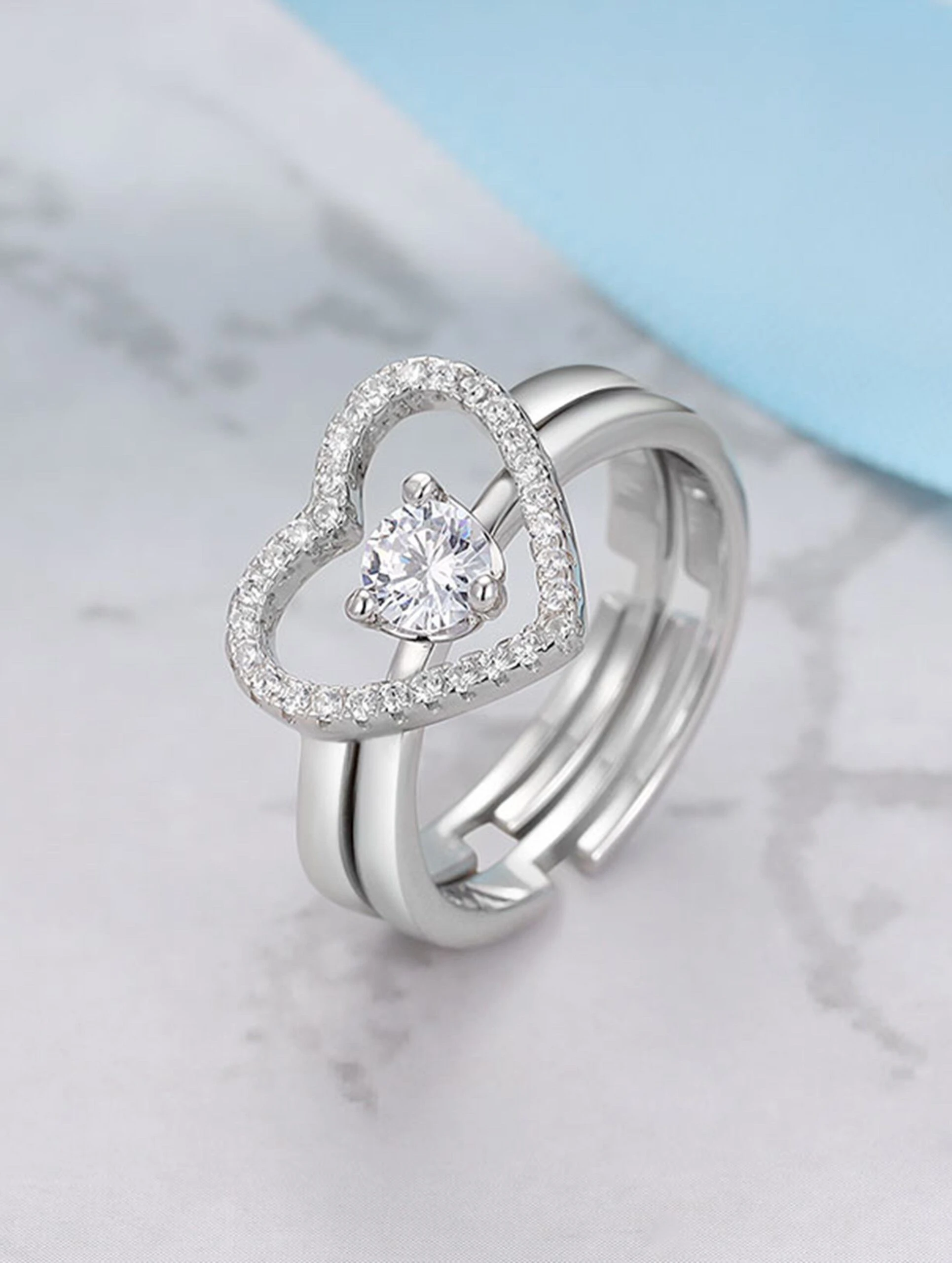 Heart shaped silver or white gold ring