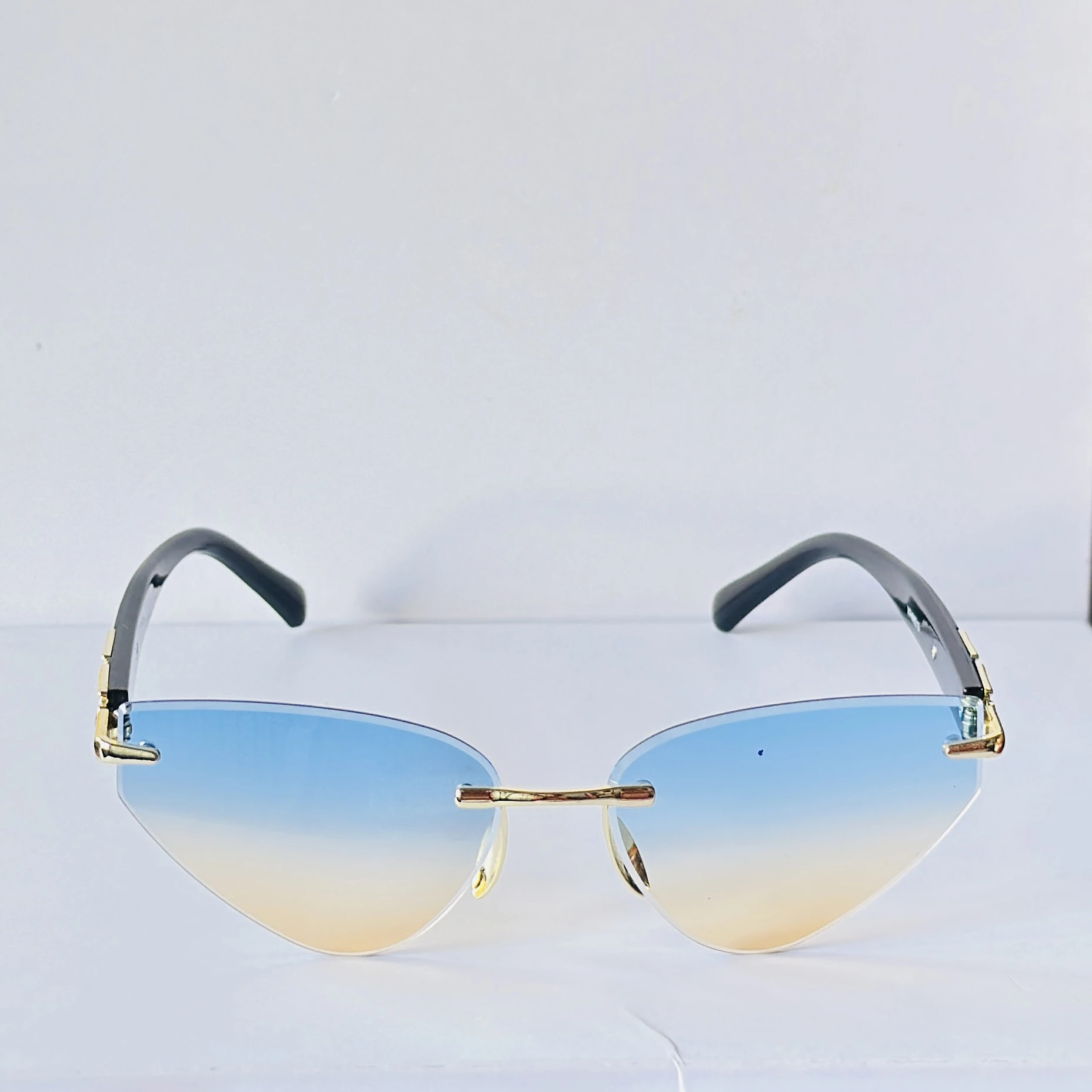 Rimless cat-eye sunglasses
