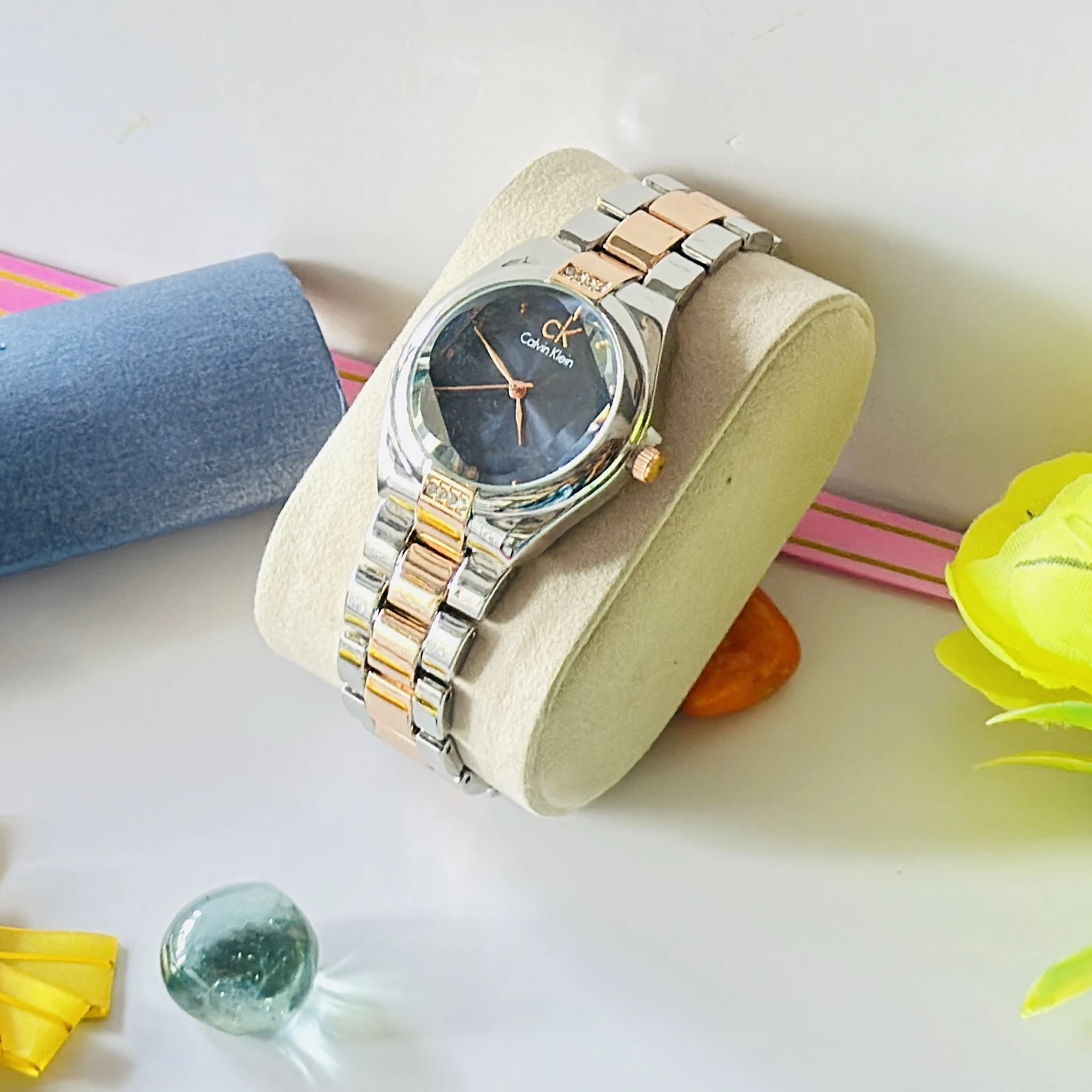 Analogue watch for girls