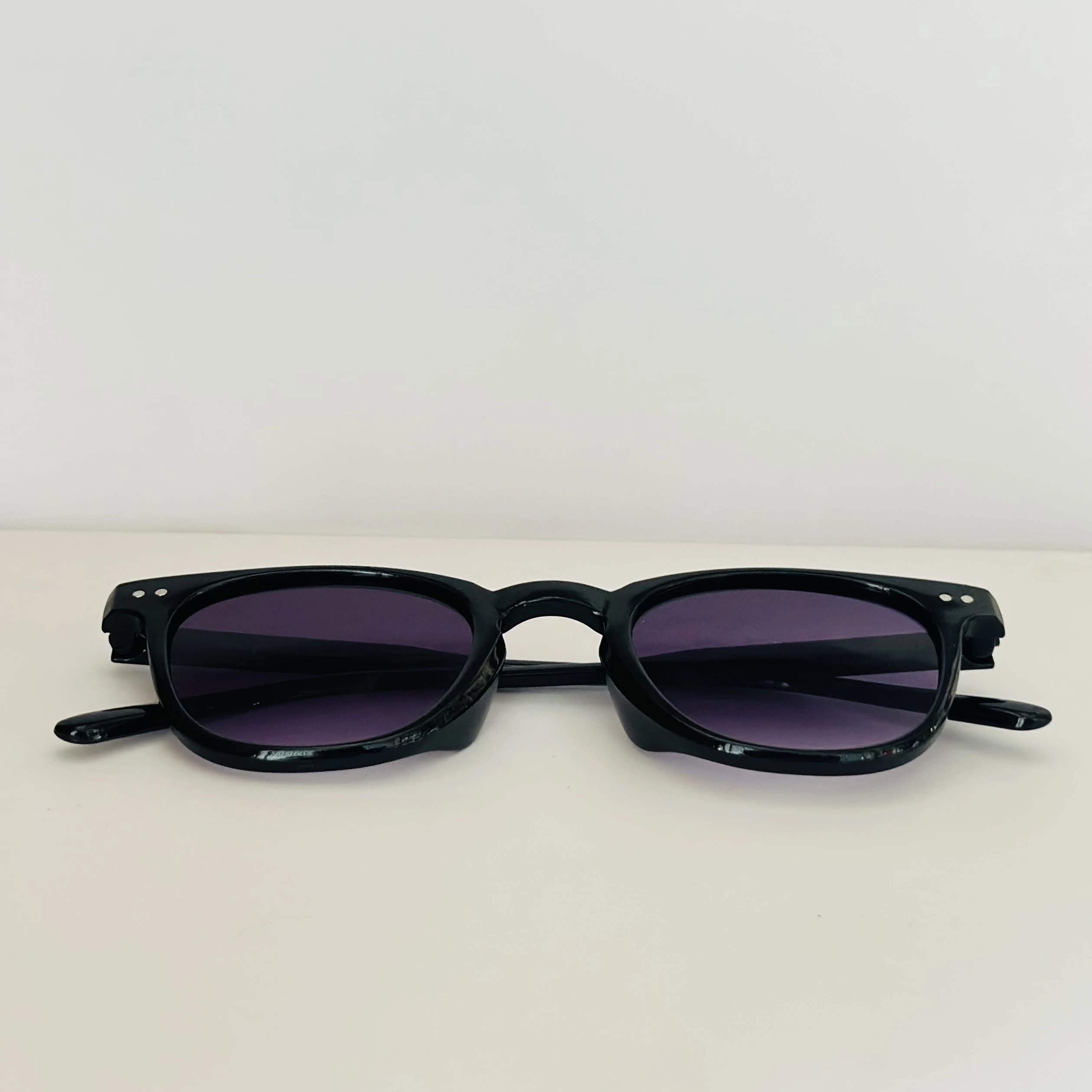 Guepard GP-05 model sunglasses