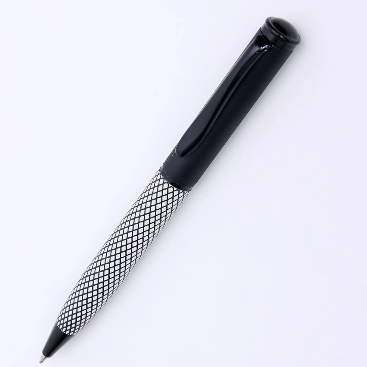 Subset Chess ball pen