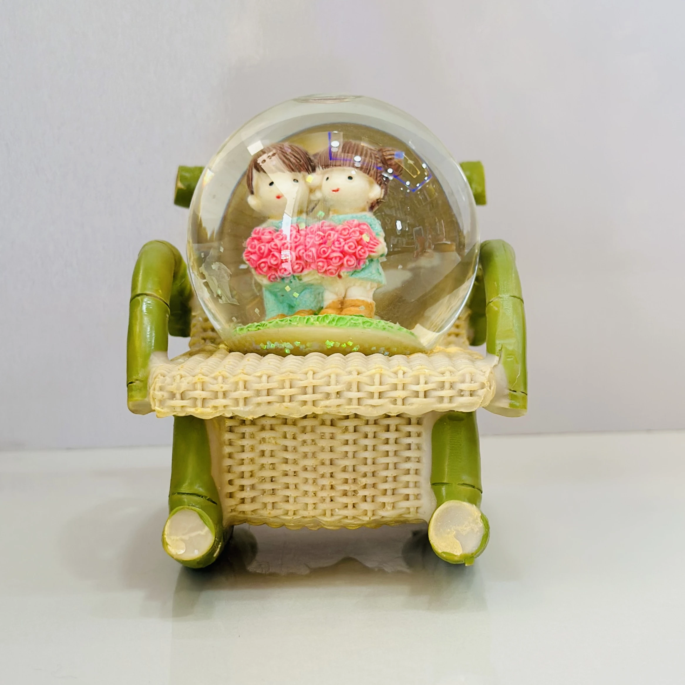 Musical snow globe(SKU-HOOO44)