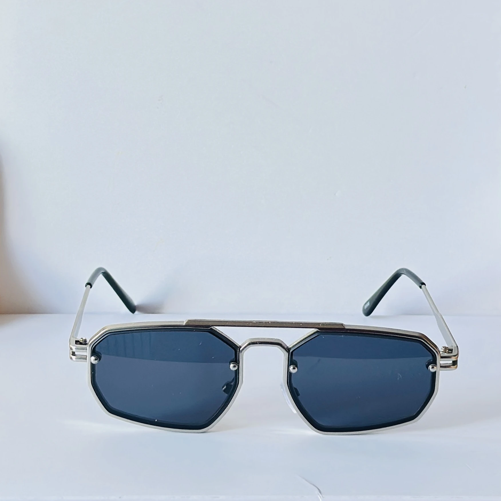 Spark unisex sunglasses