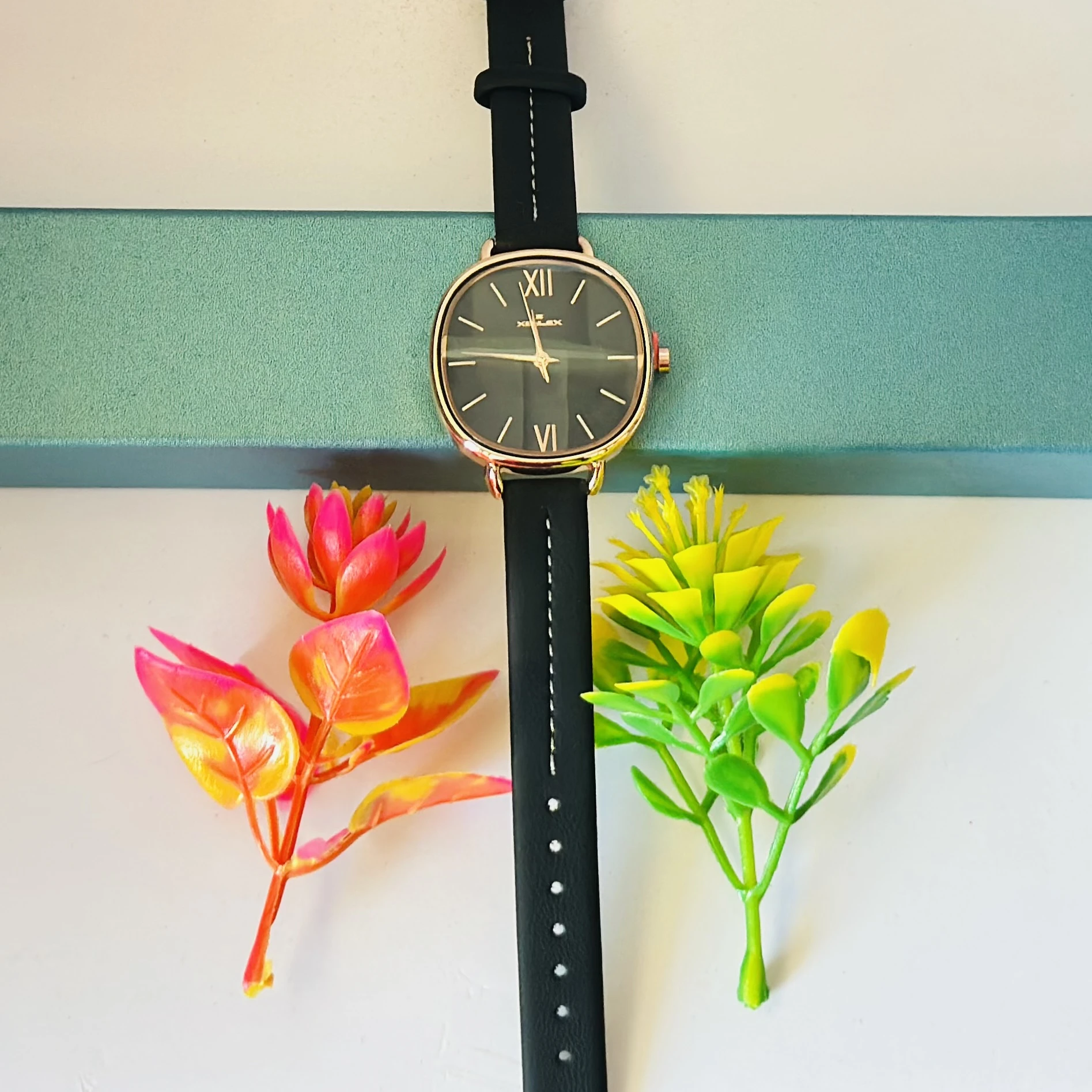 Time Gallery Strap Watch for Women