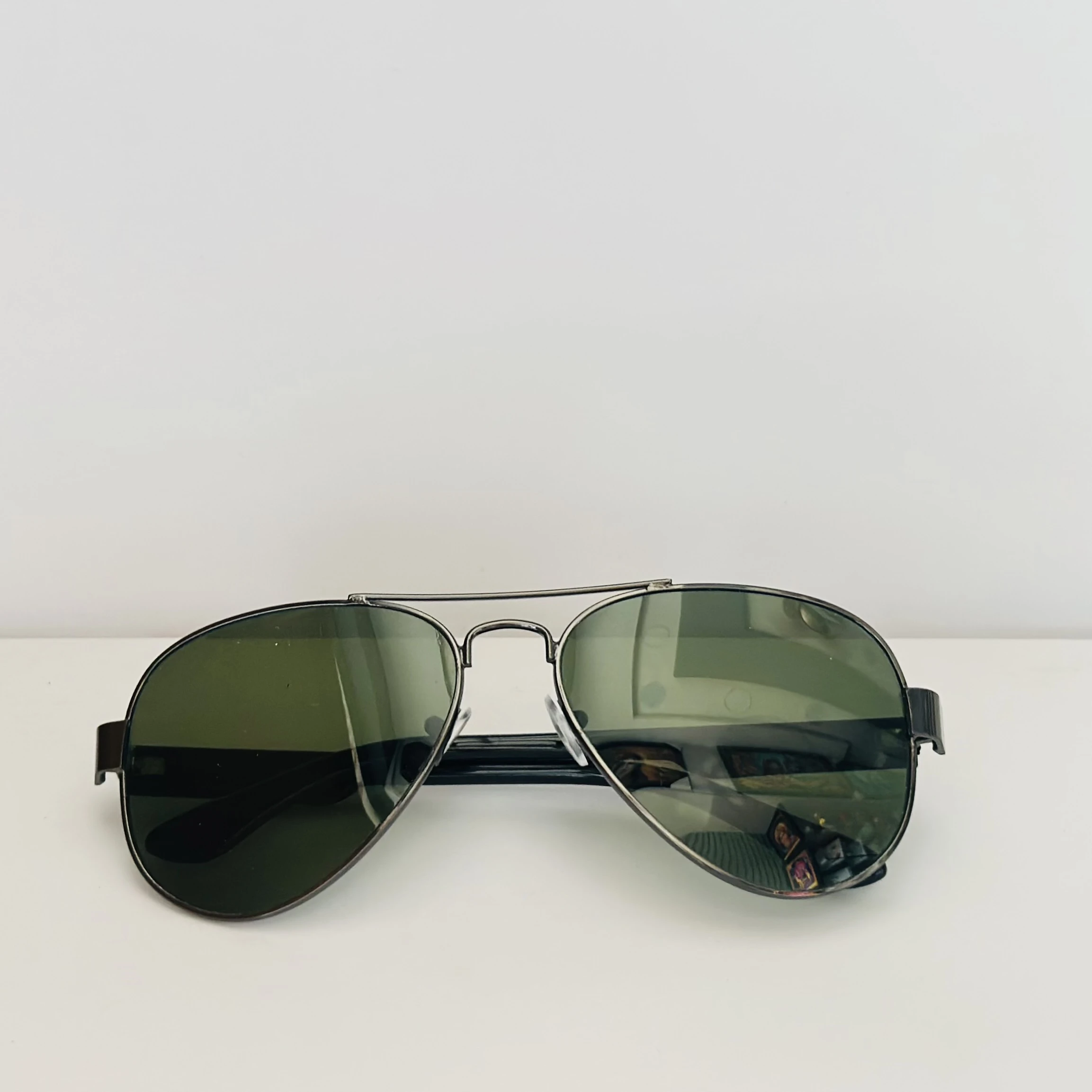 Black aviator sunglasses