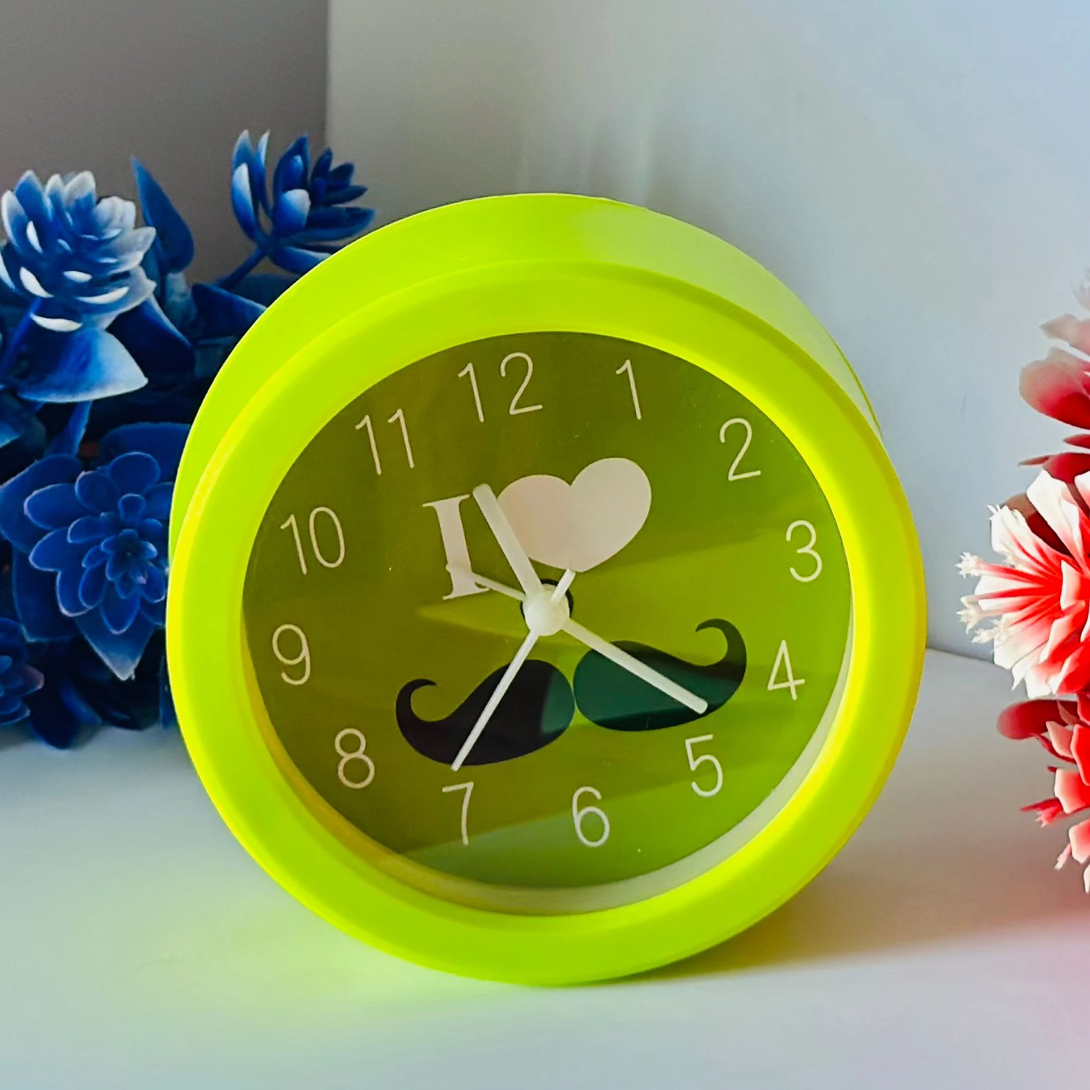 Plastic Beep Table Alarm Clock